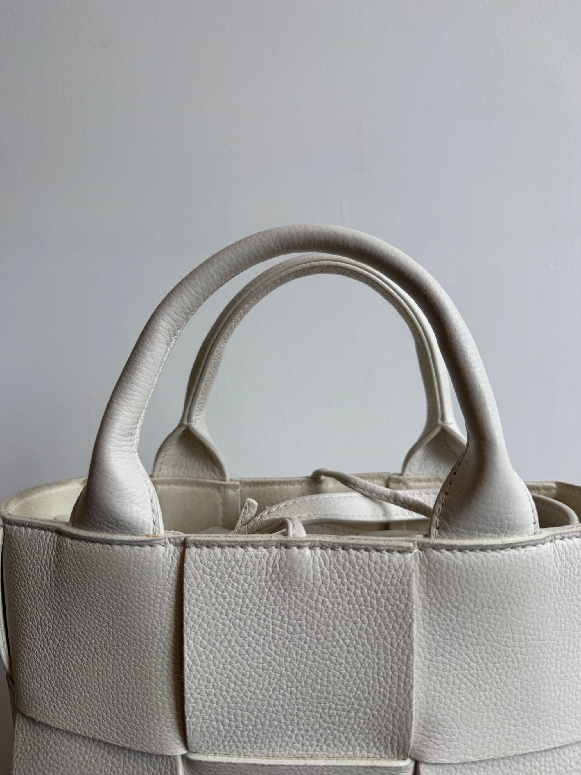 Bottega Veneta Candy Arco Tote, White