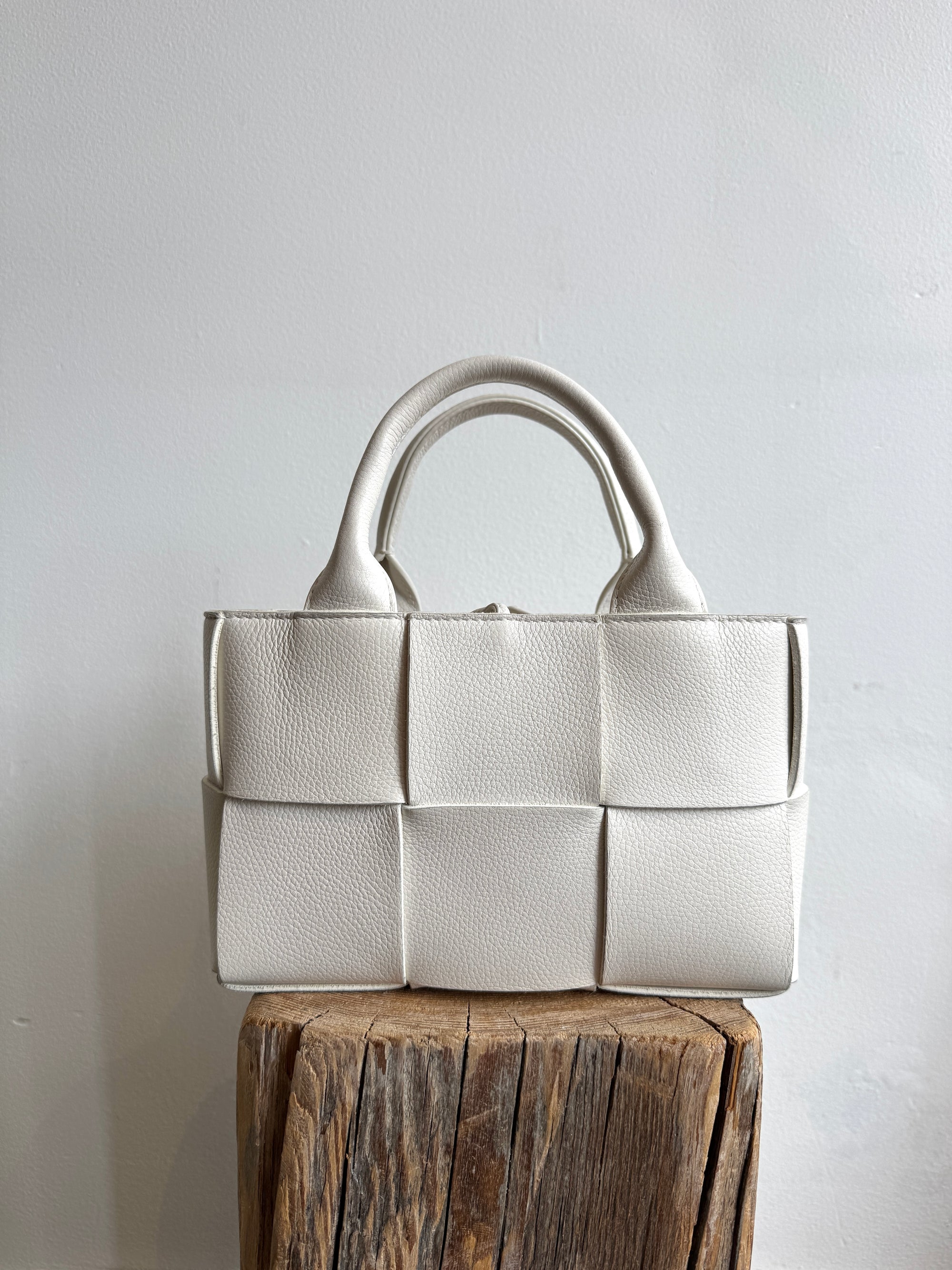 Bottega Veneta Candy Arco Tote, White