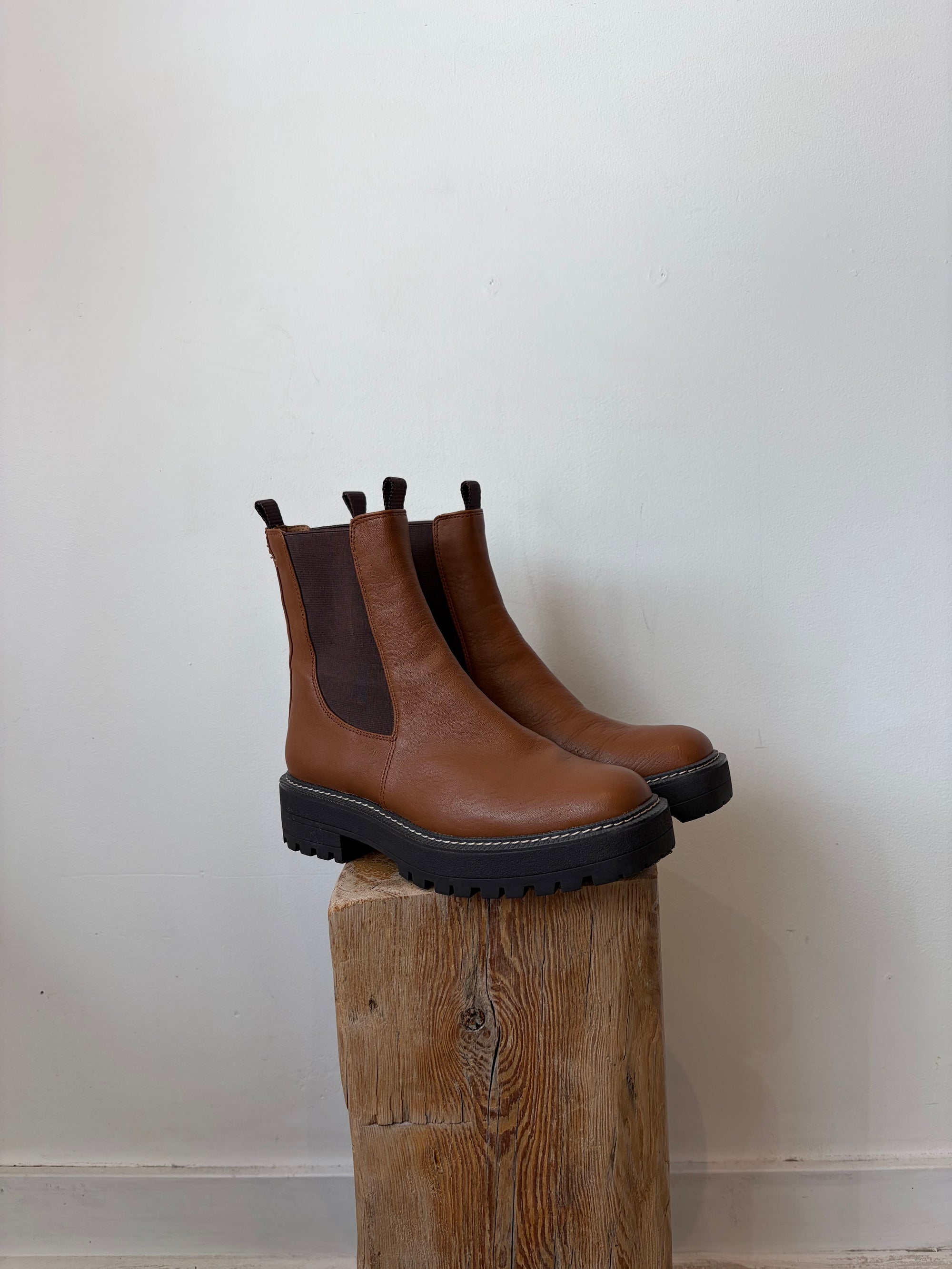 Sam Edelman Laguna Chelsea Leather Boots, Tawny Brown, 8