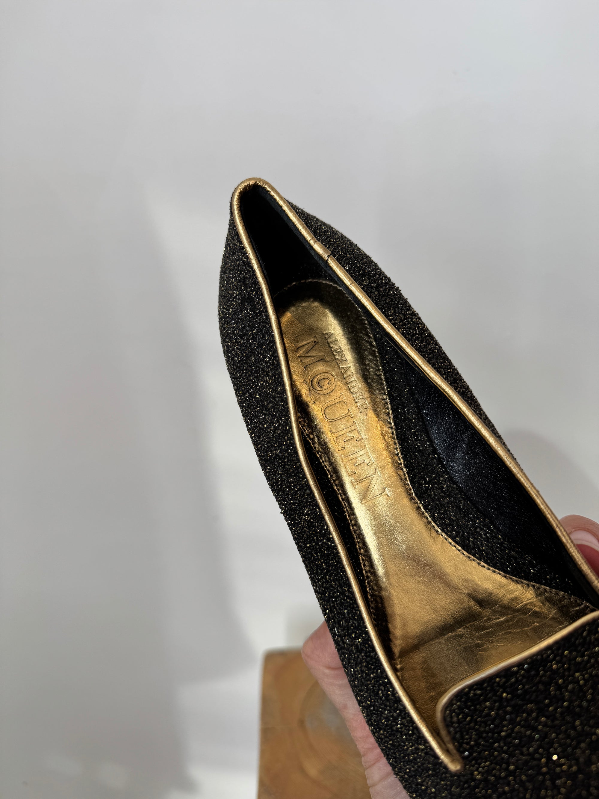 Alexander McQueen Glitter Smoking Slipper, 38