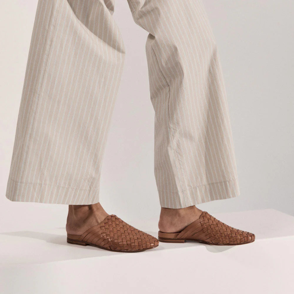 Frankie4 Wallace Mule, Chocolate Brown, 7
