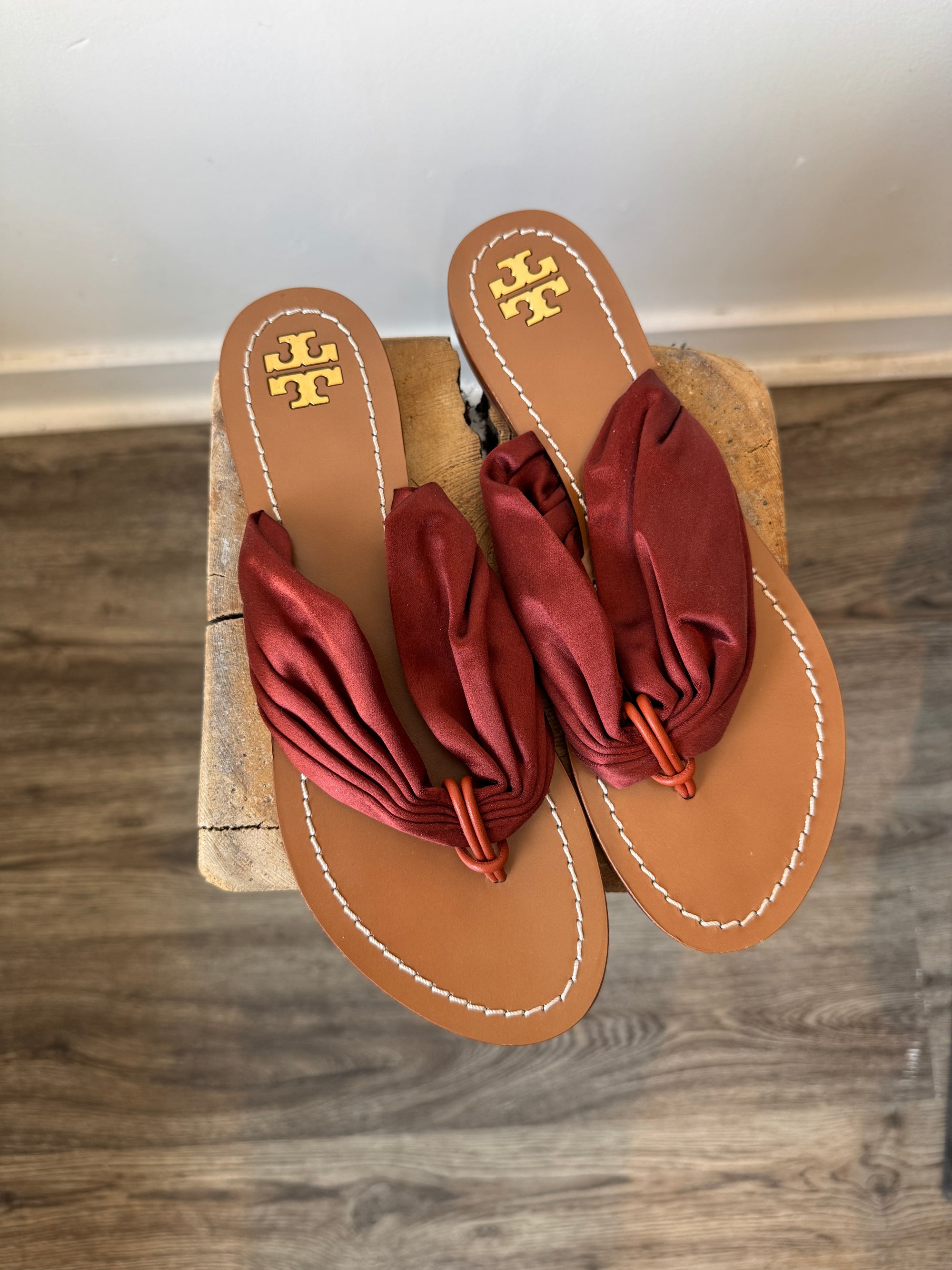 Tory Burch satin thong sandal, Brown/Rust, 8