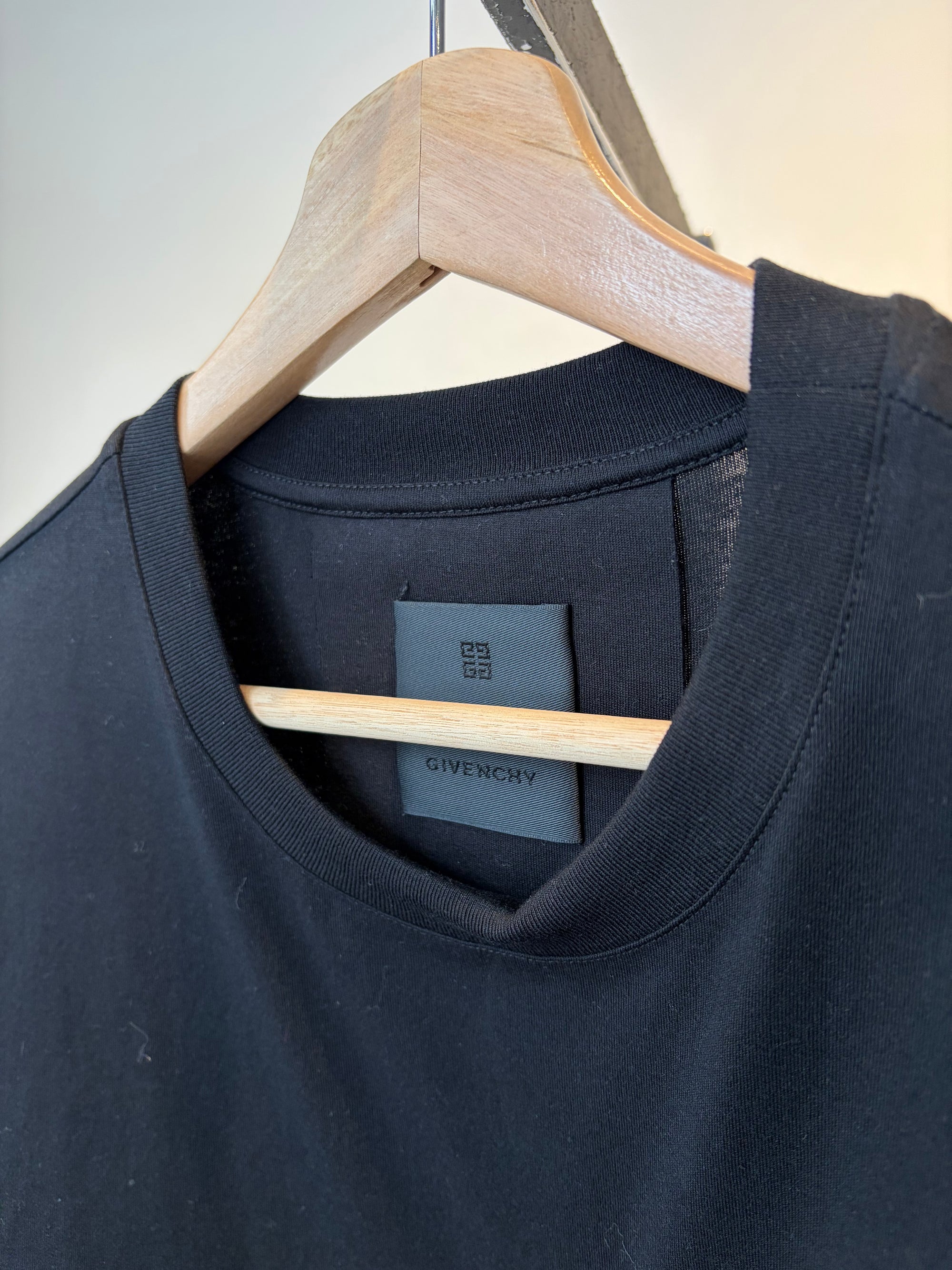 Givenchy Embroidered Logo T-Shirt, Black, Medium Oversized