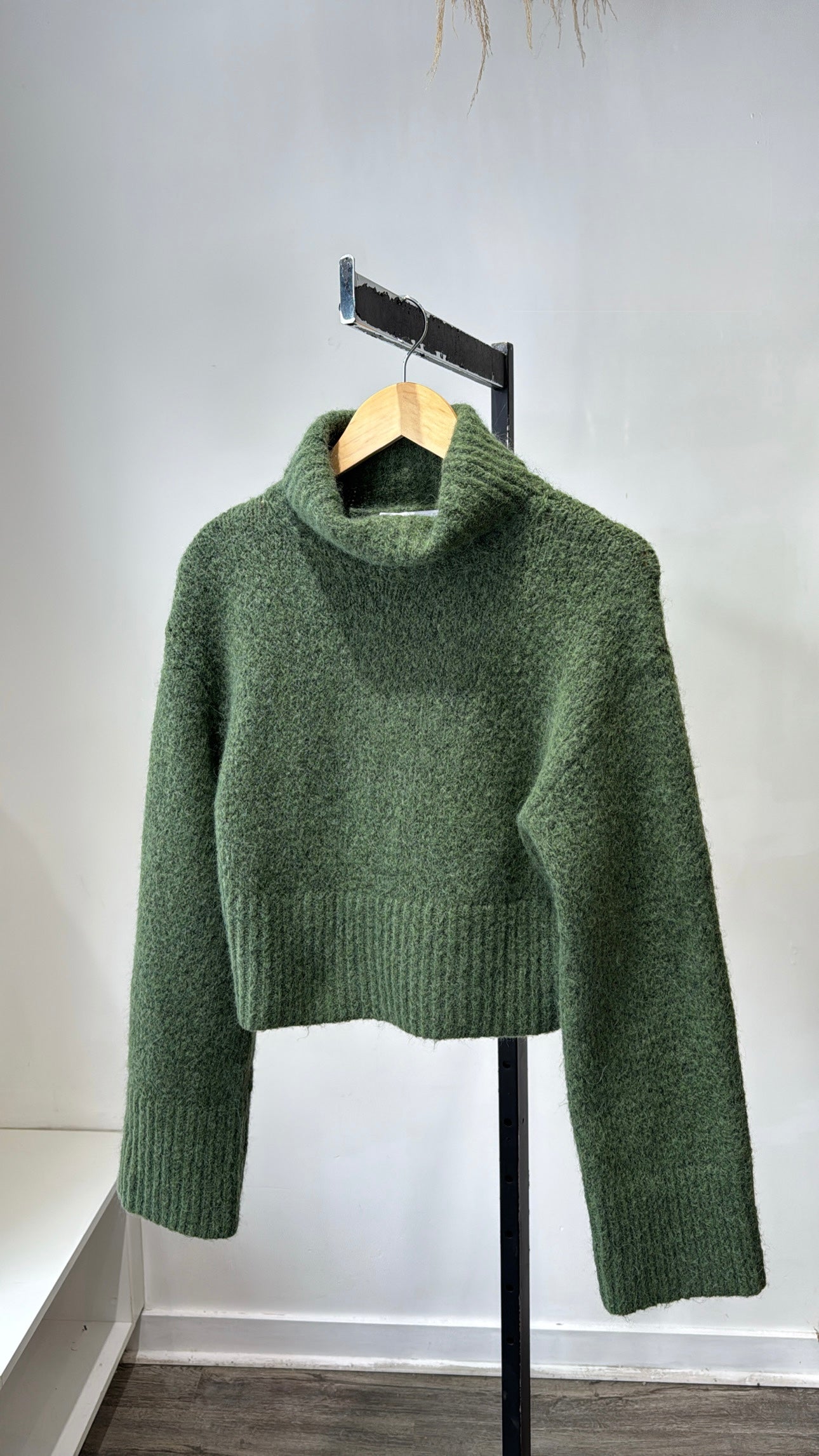 Zara knit turtleneck sweater, Green, Small - The Recollective Zara knit turtleneck sweater, Green, Small - The Recollective