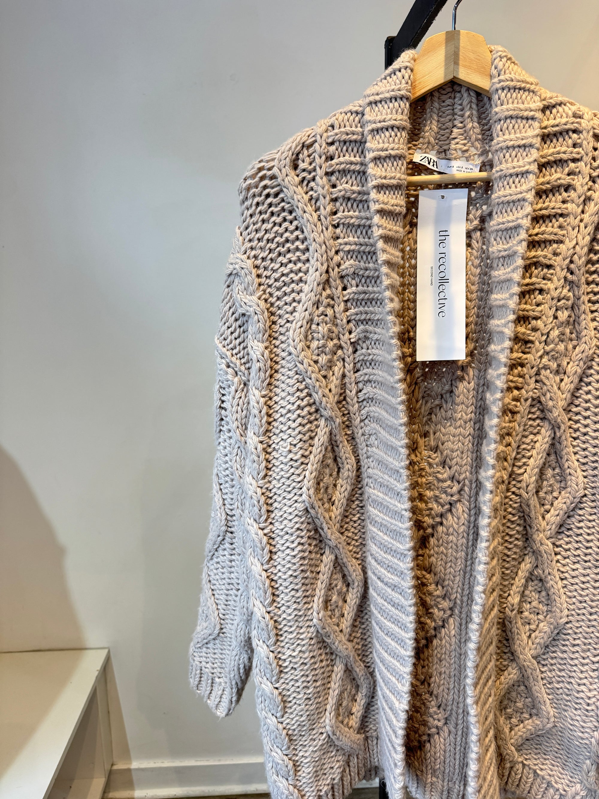 Zara chunky knit oversized cardigan, Oatmeal, Small