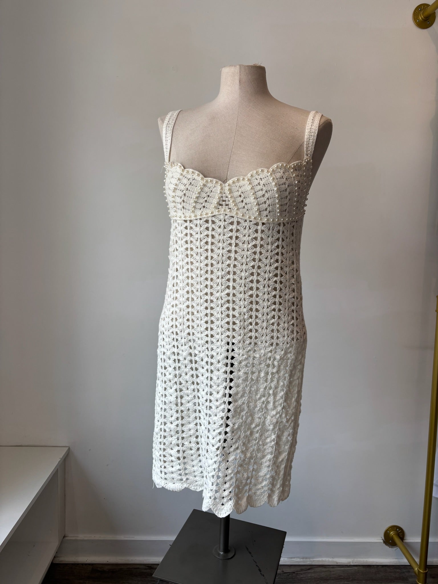 Unmarked white crochet mini dress with pearls detail, size Medium