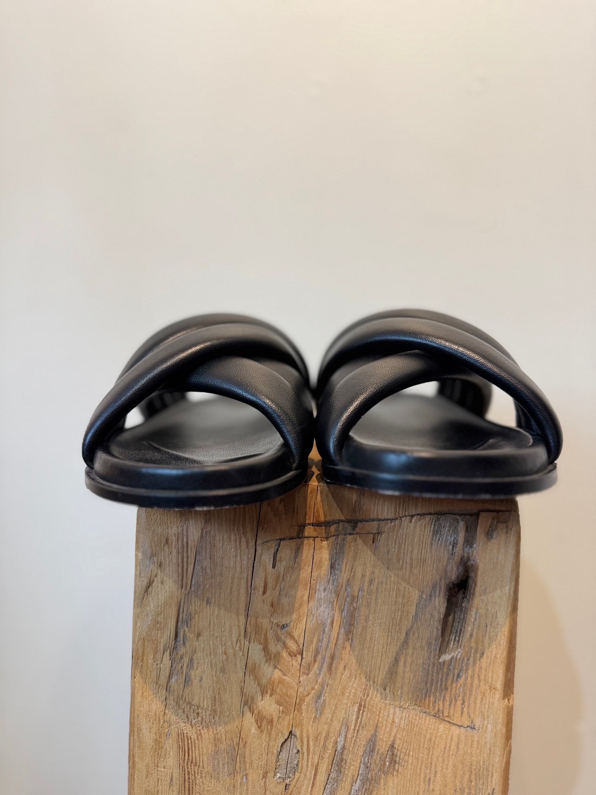 Anine Bing Lizzie Slides, Black, 41