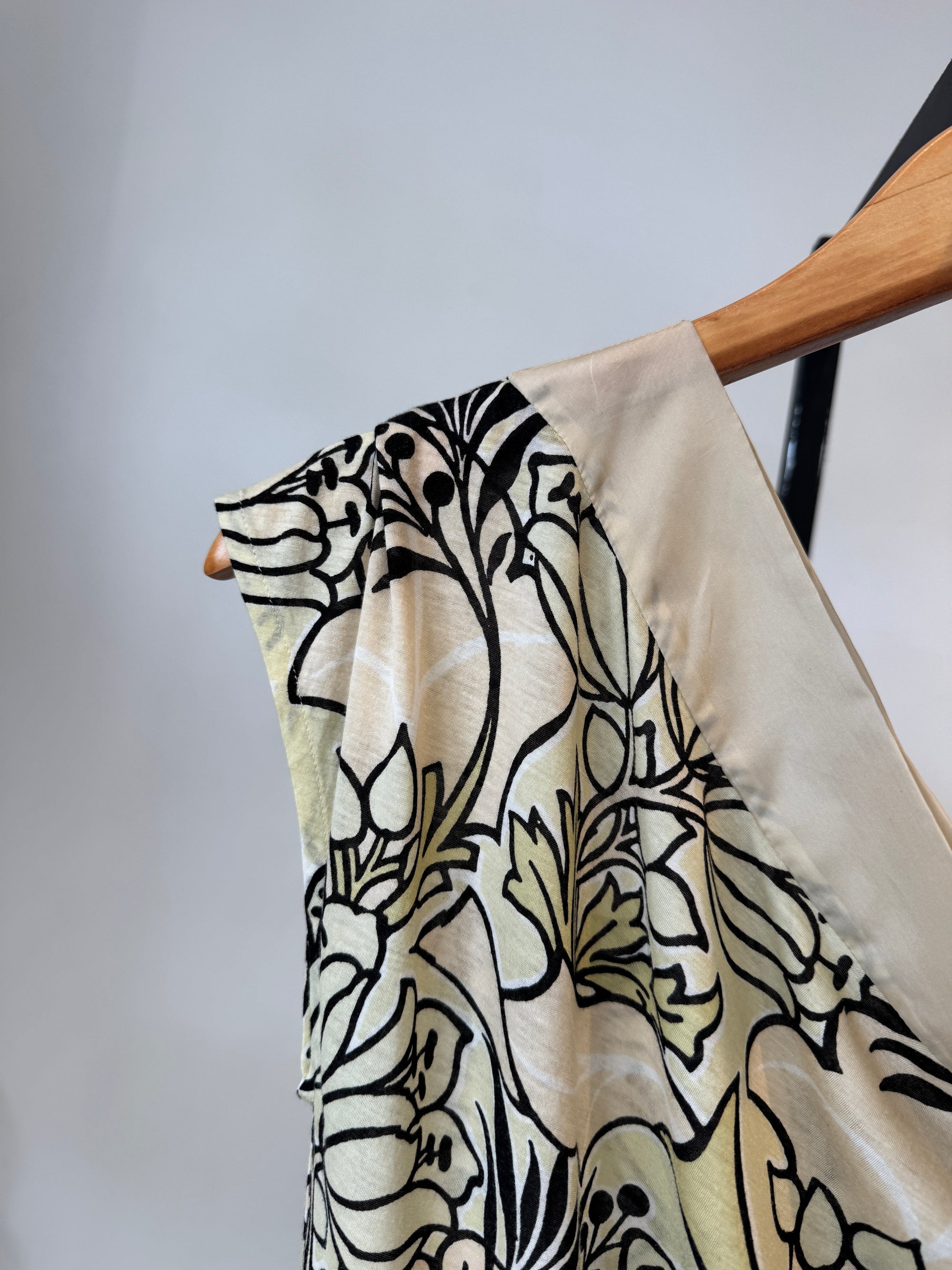 Prada floral jersey top with silk trim, Cream, Small