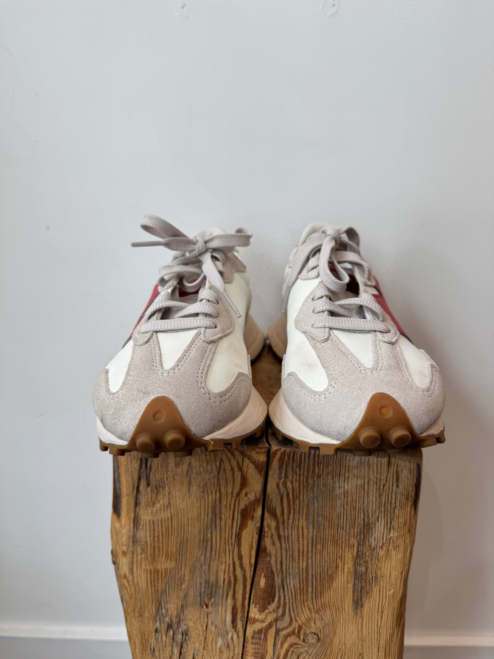 New Balance 327 sneakers, White, Pink, 7