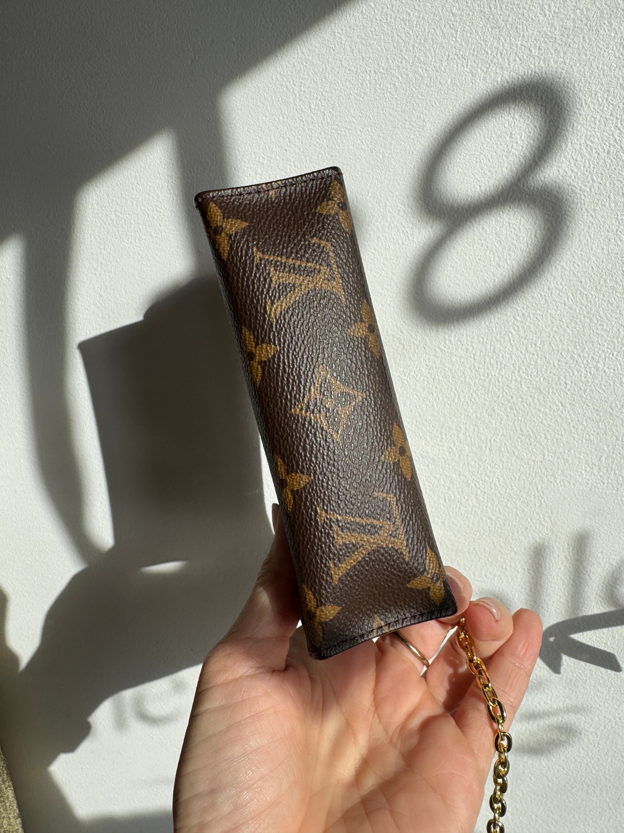 Louis Vuitton Monogram Toiletry 15, Brown