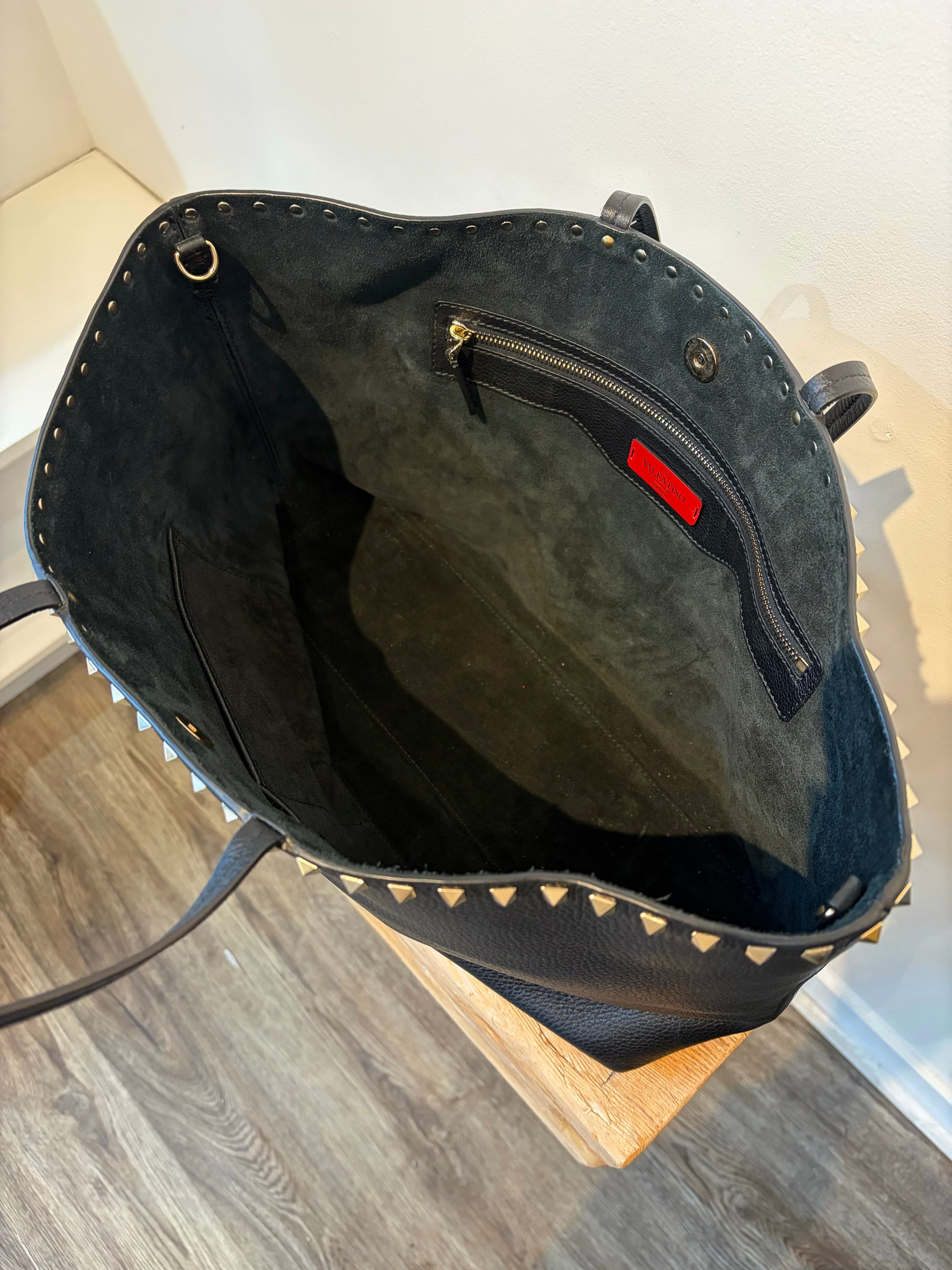 Valentino Garavani Rockstud Leather Tote Bag,  Black/Gold