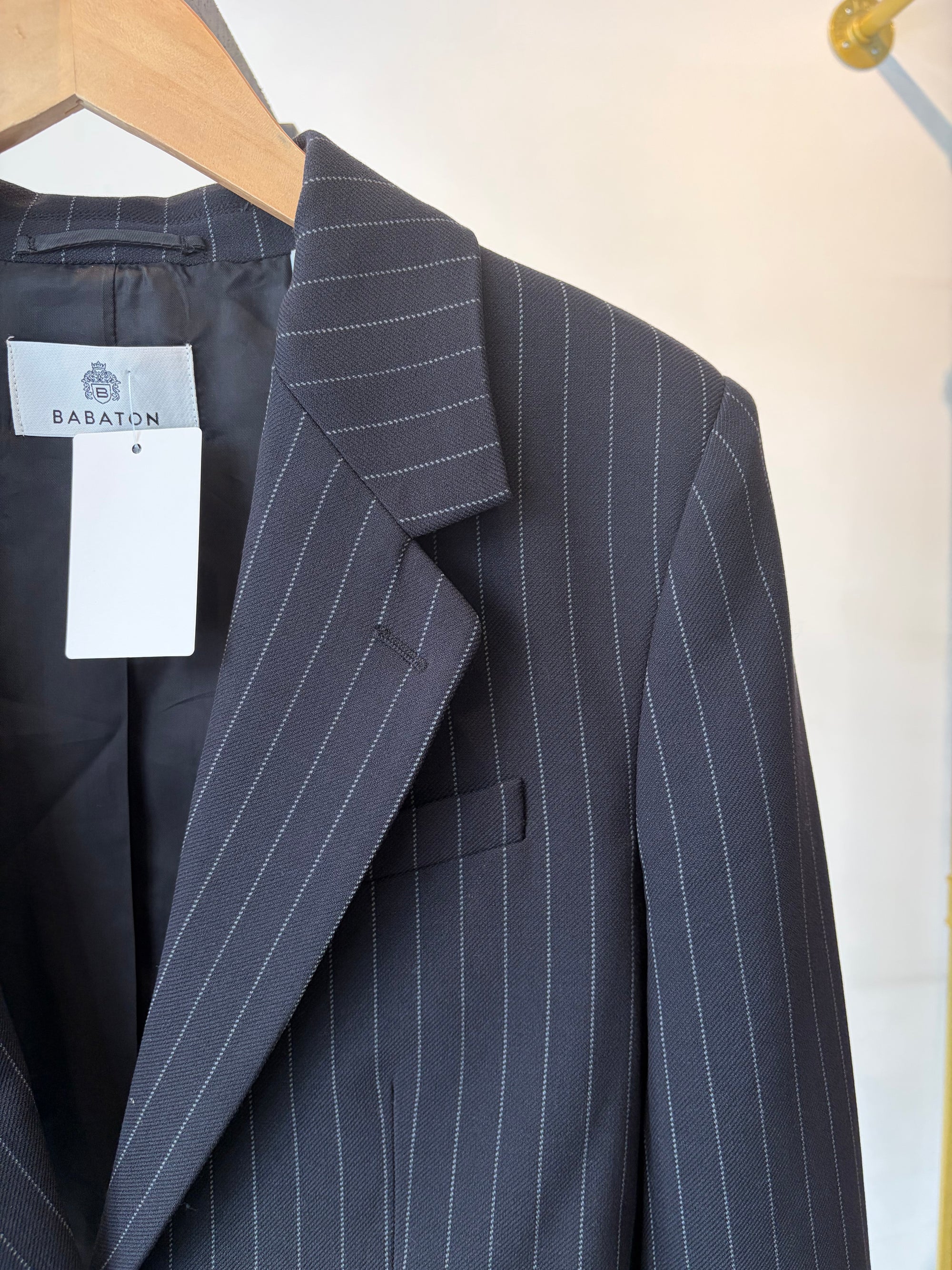 Babaton, Cropped Blazer Navy and White, Medium