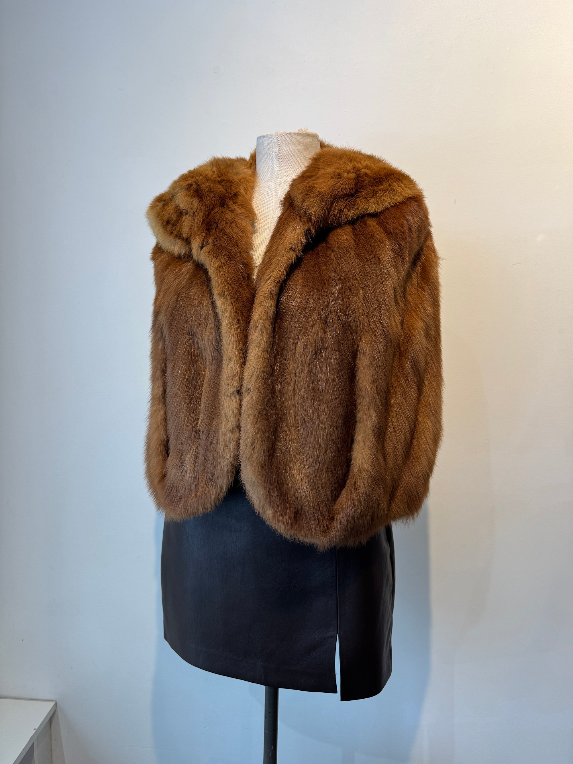 Con-Ell Furs vintage fur stole, Brown