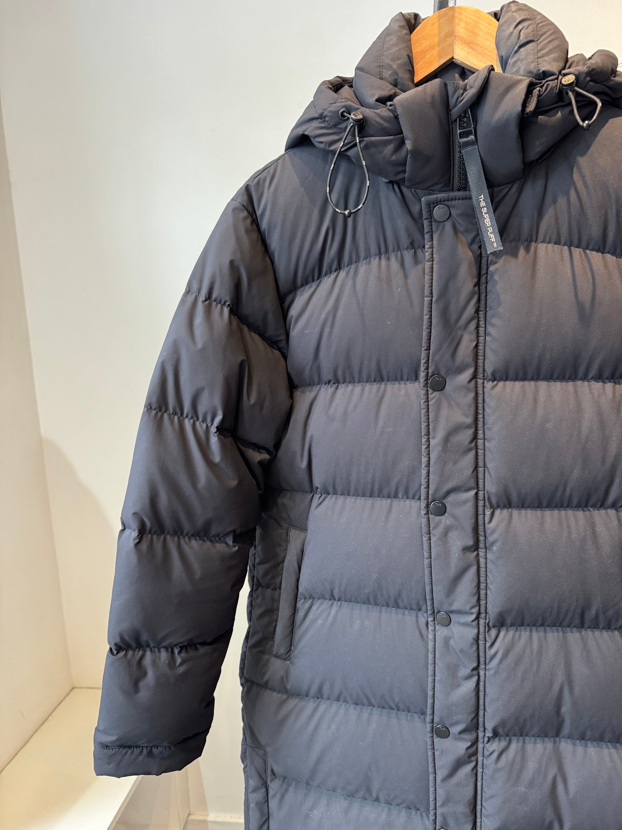 Aritzia The SuperPuff Long Coat, Black , 2XS