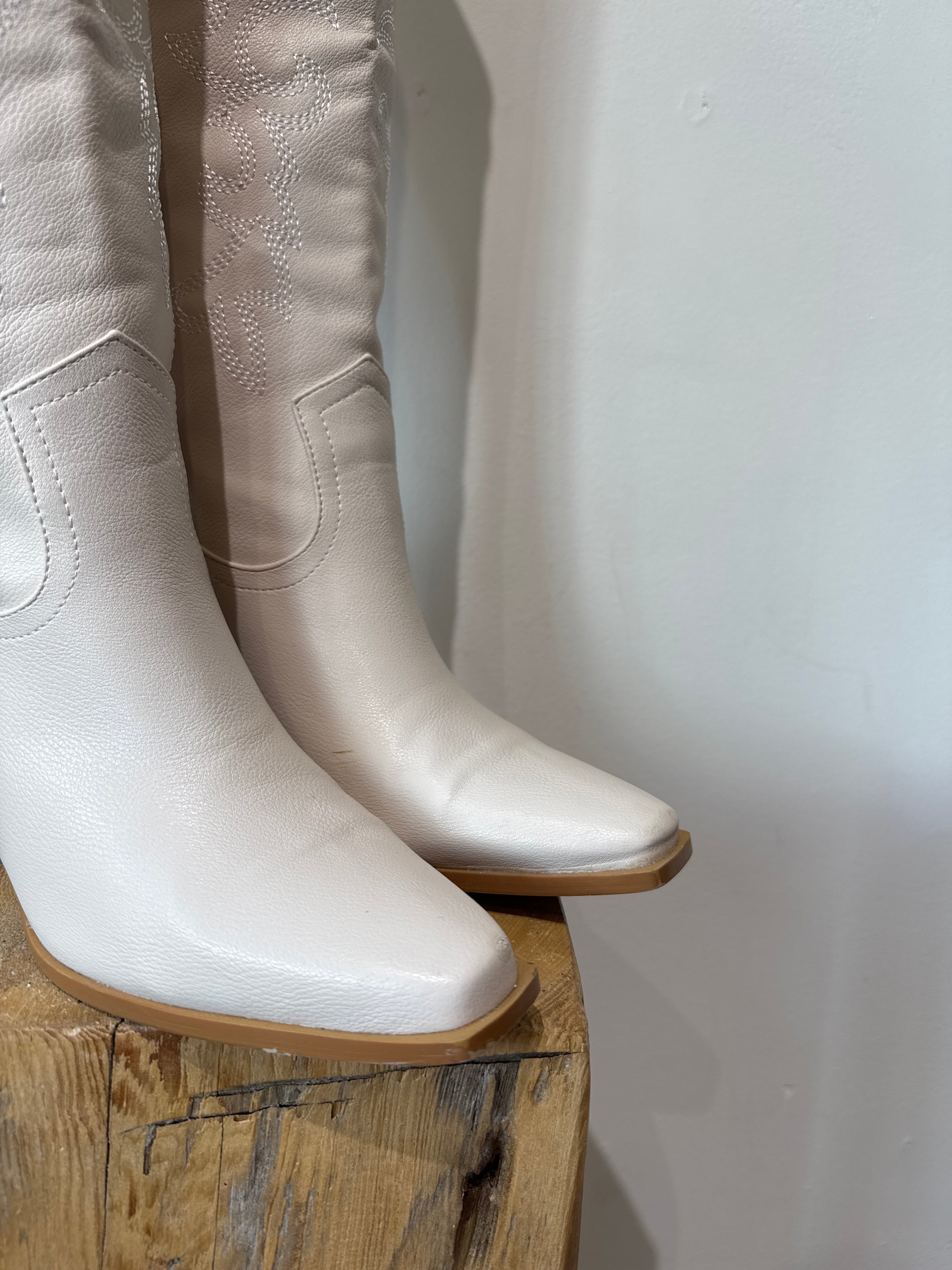 Billini cowboy boots, Cream, 38