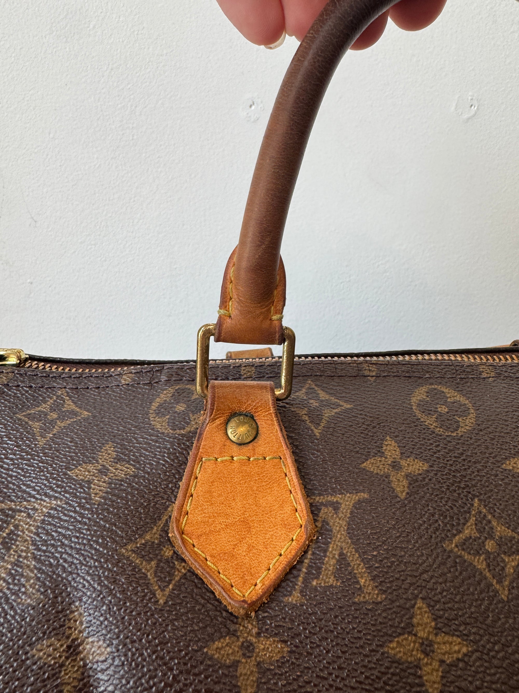 Louis Vuitton Monogram Speedy 30