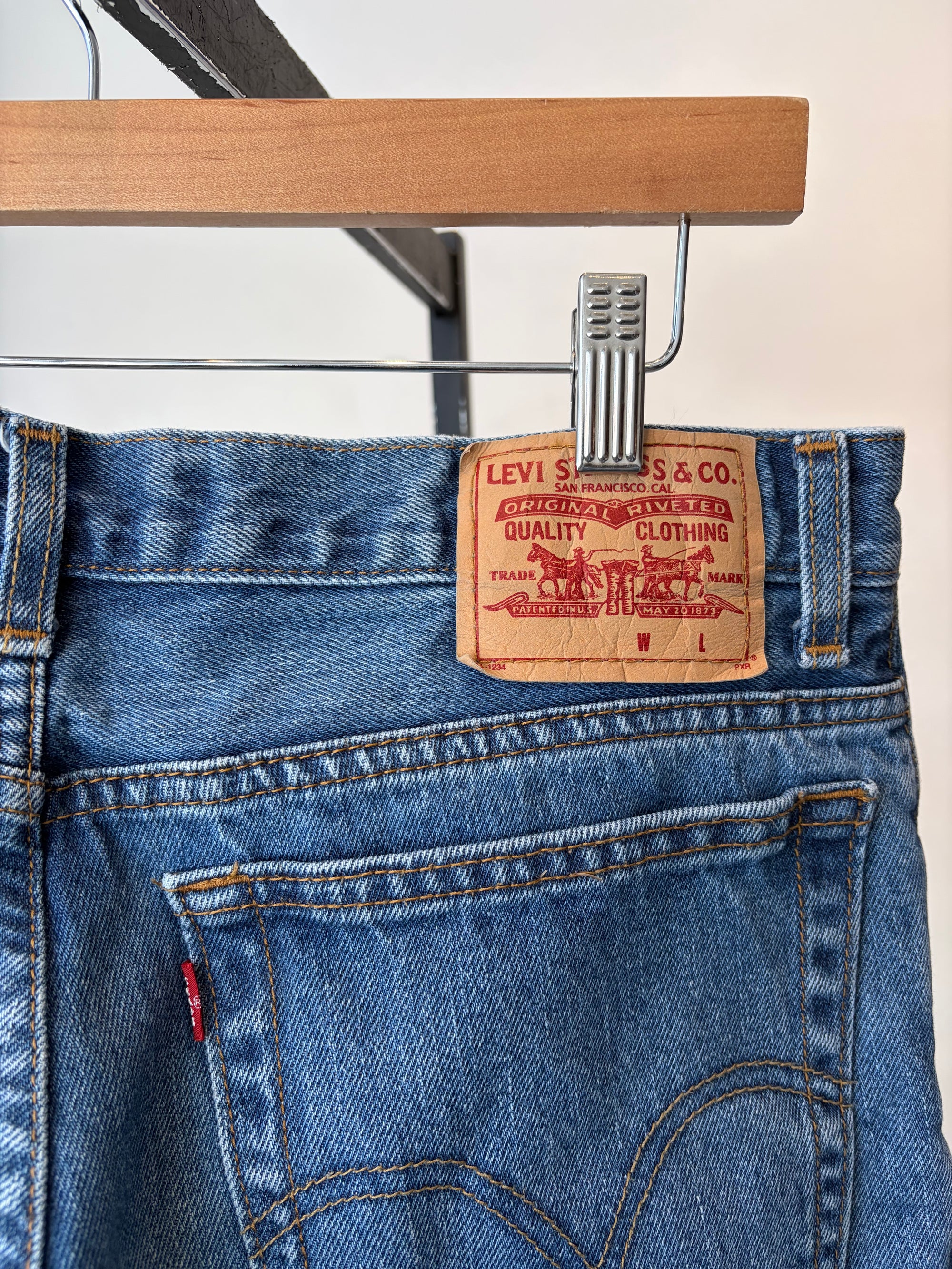 Levi’s 505 Y2K 2008 Straight Leg Denim, Blue, Fit size 30-31 waist