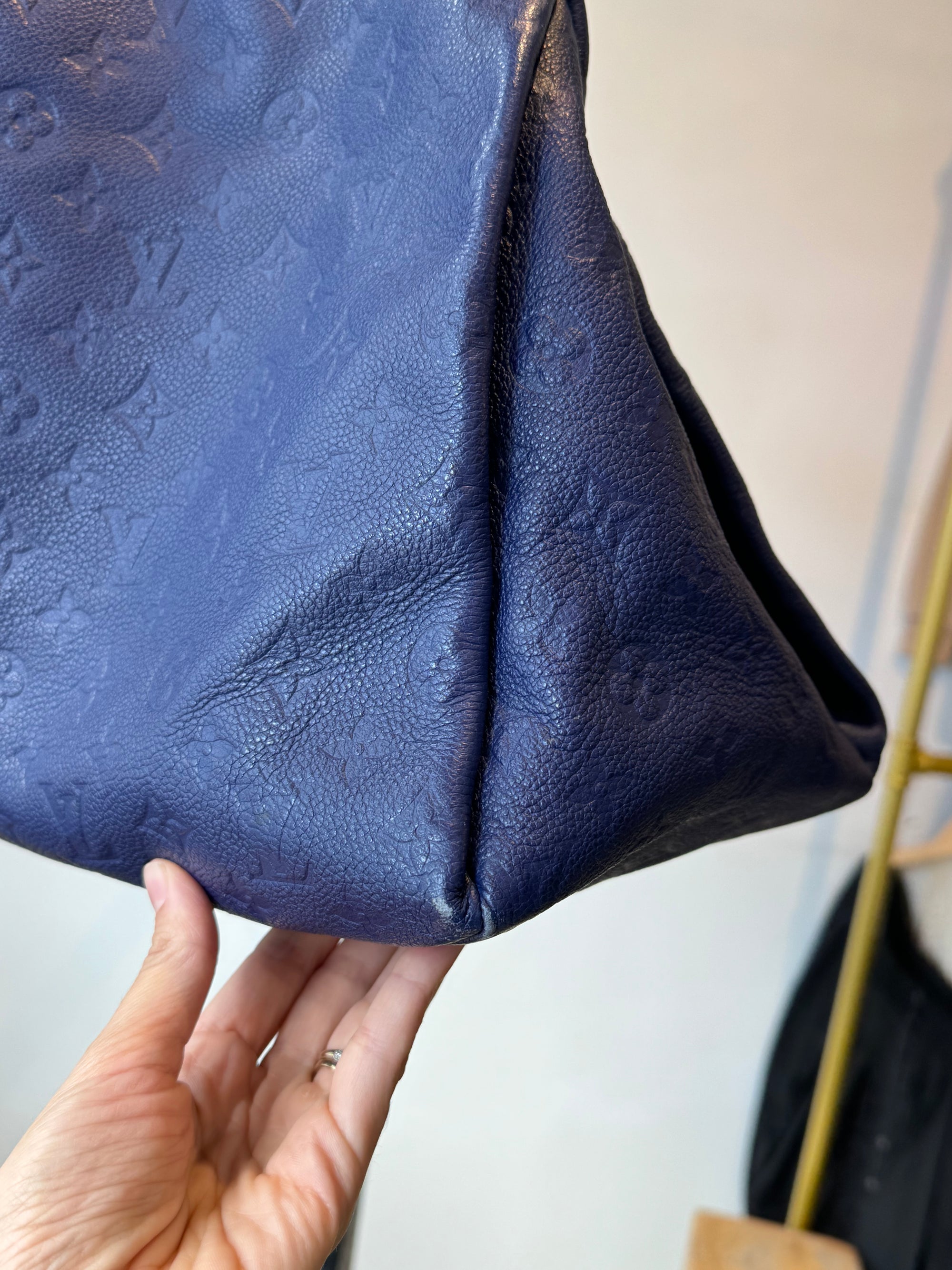 Louis Vuitton Artsy MM, Blue