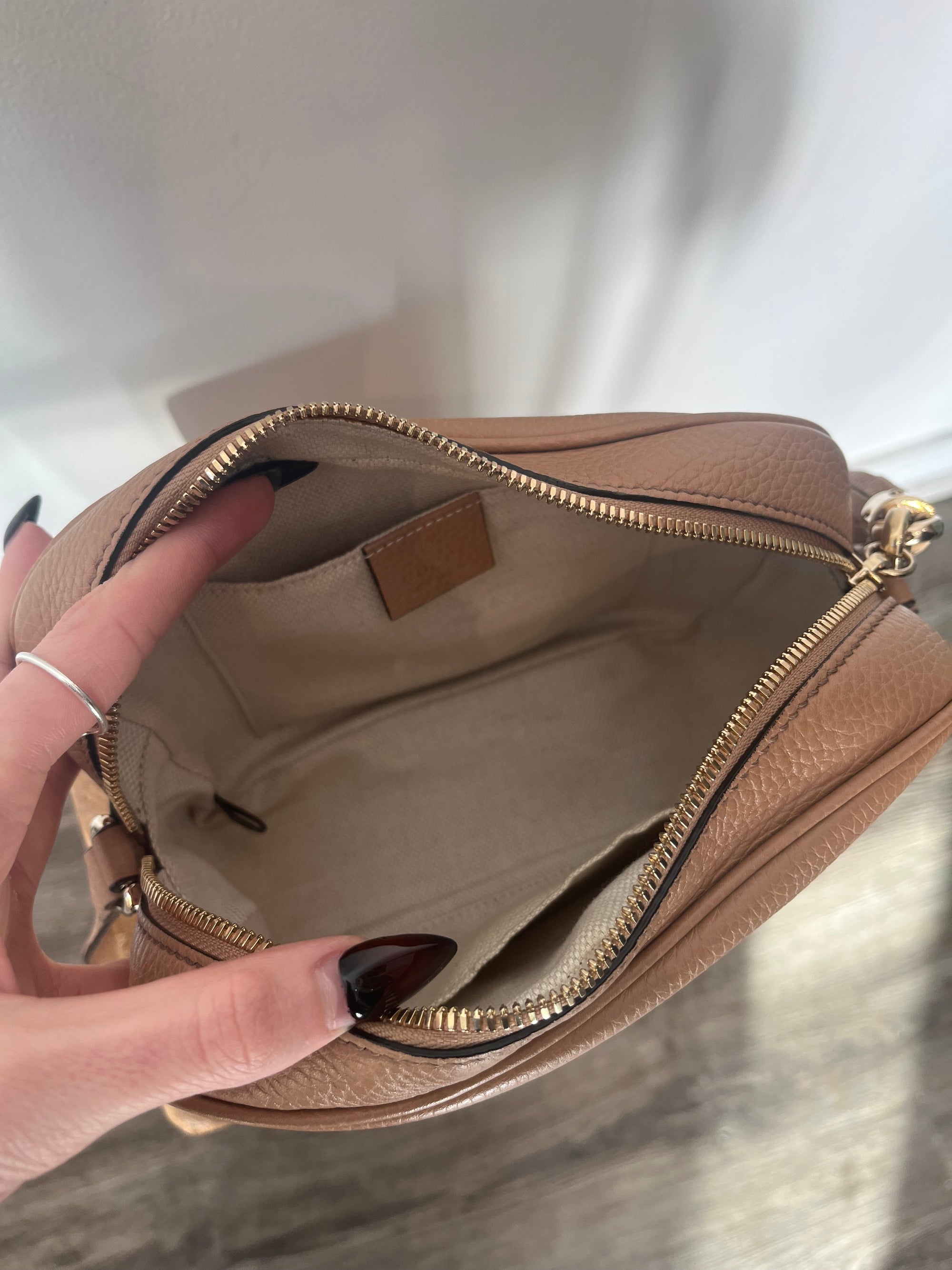 Gucci Soho Disco Bag, Beige