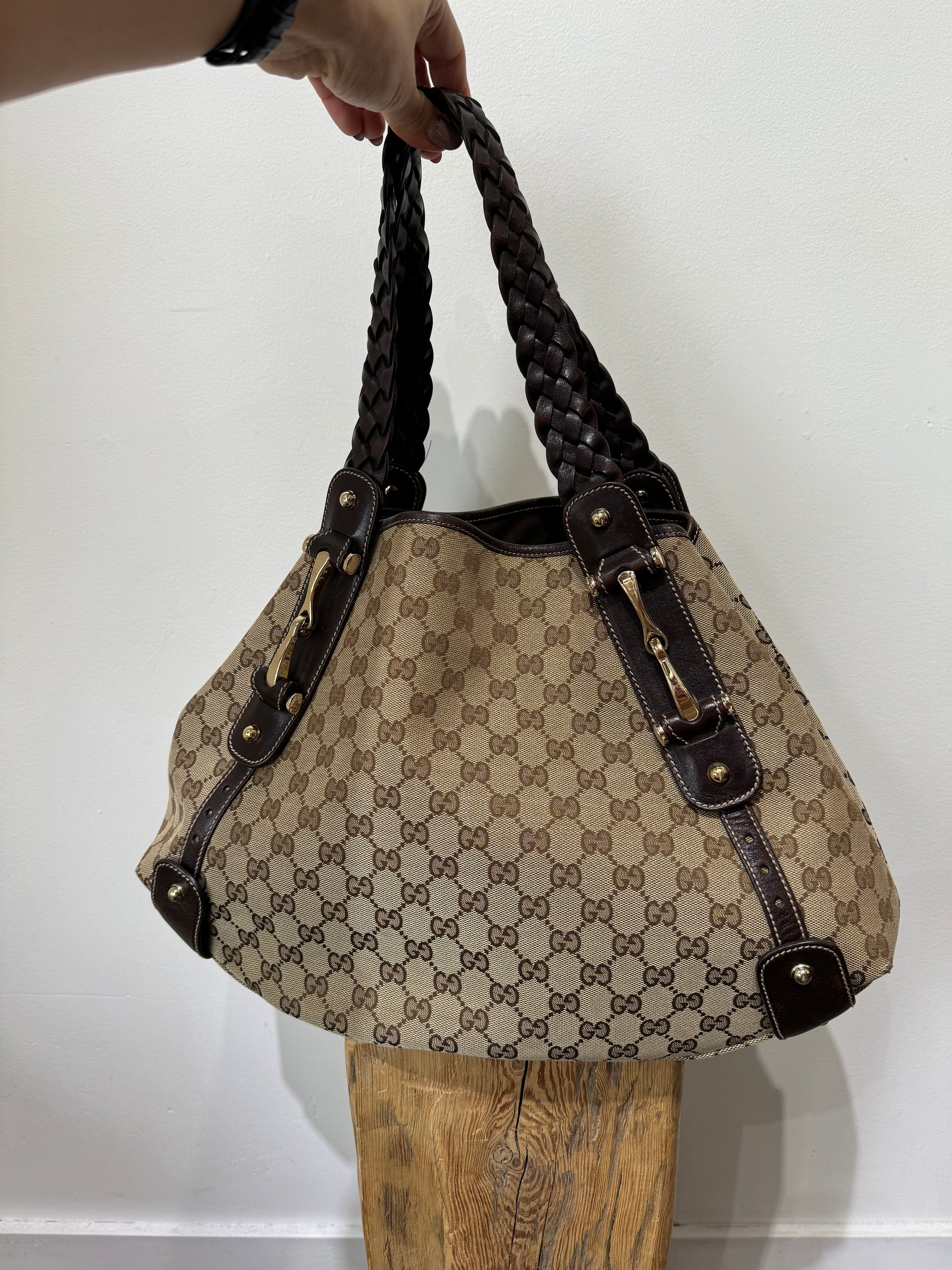 Gucci Pelham Shoulder Bag Brown