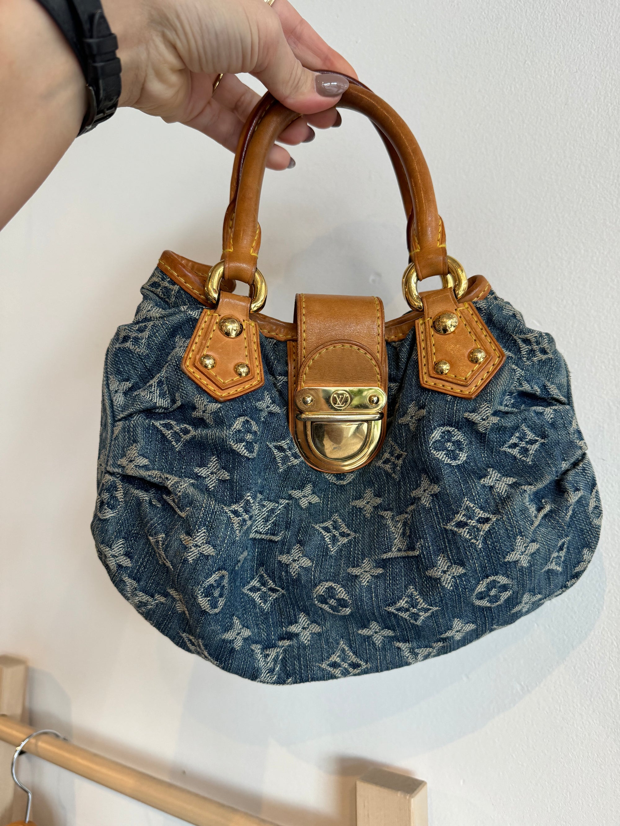 Louis Vuitton 2005 Pleaty Small Handbag