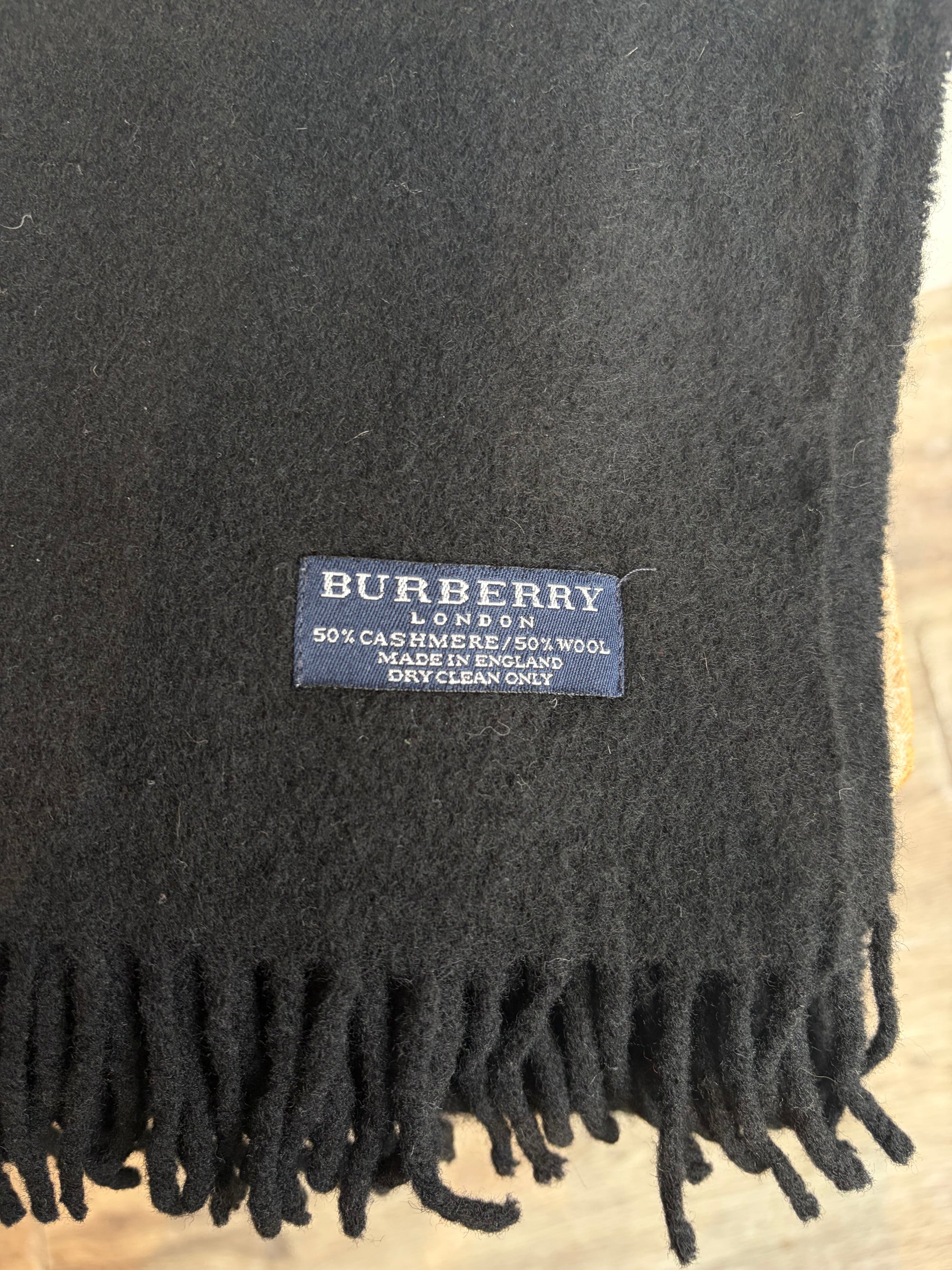 Burberry wool/cashmere  black fringe scarf