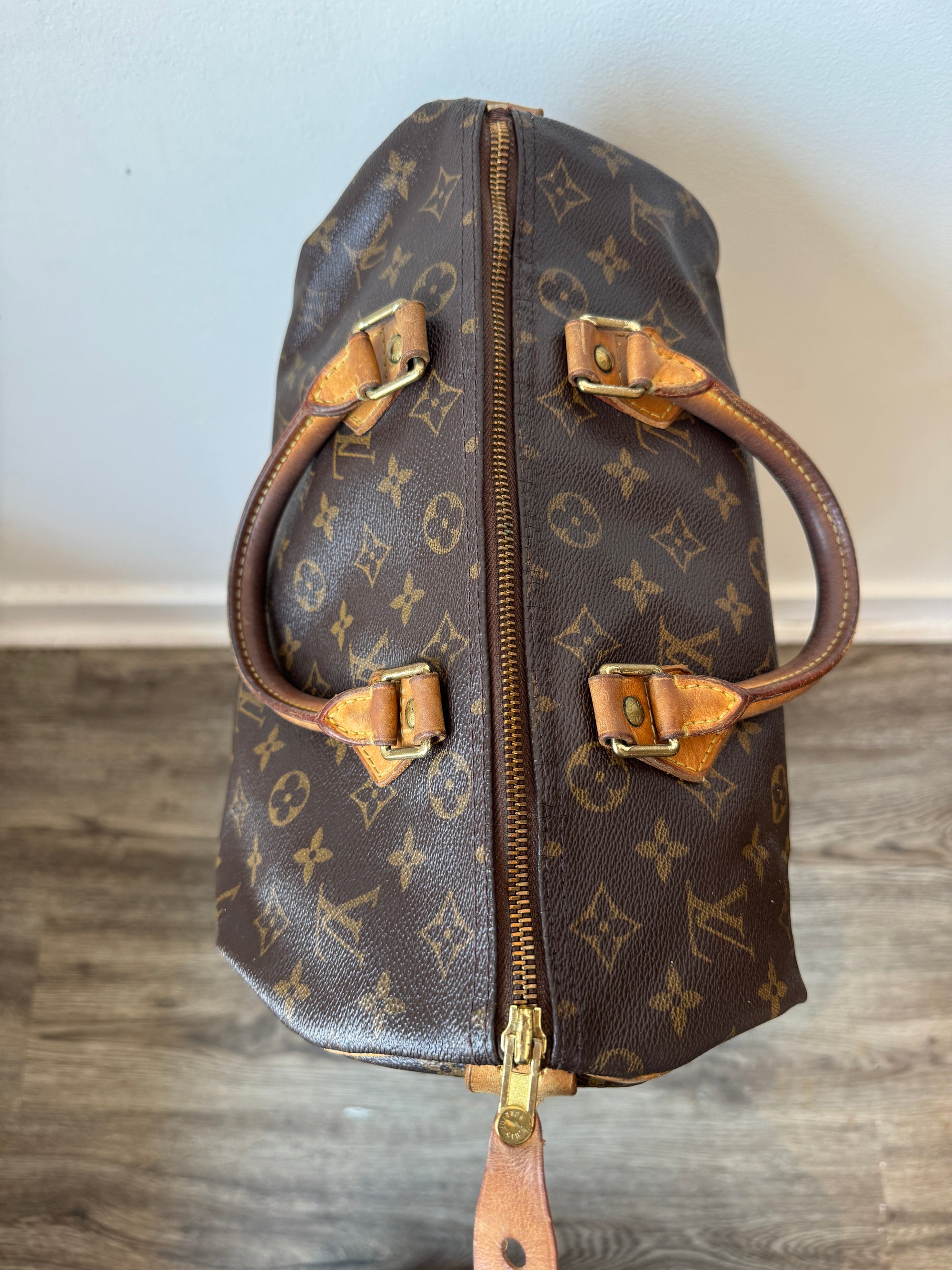 Louis Vuitton Monogram Speedy 30