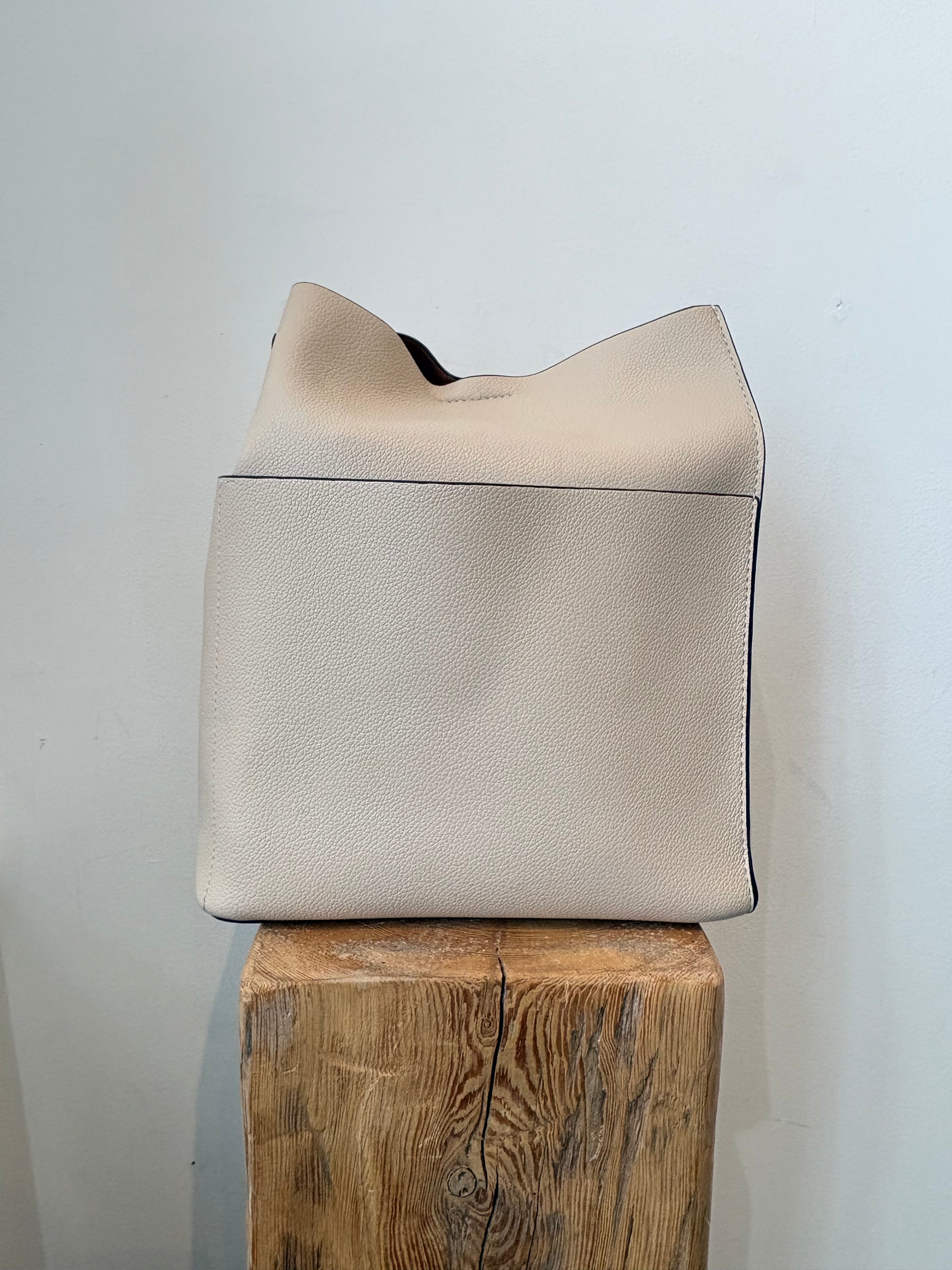 Simons Bucket Bag, Cream