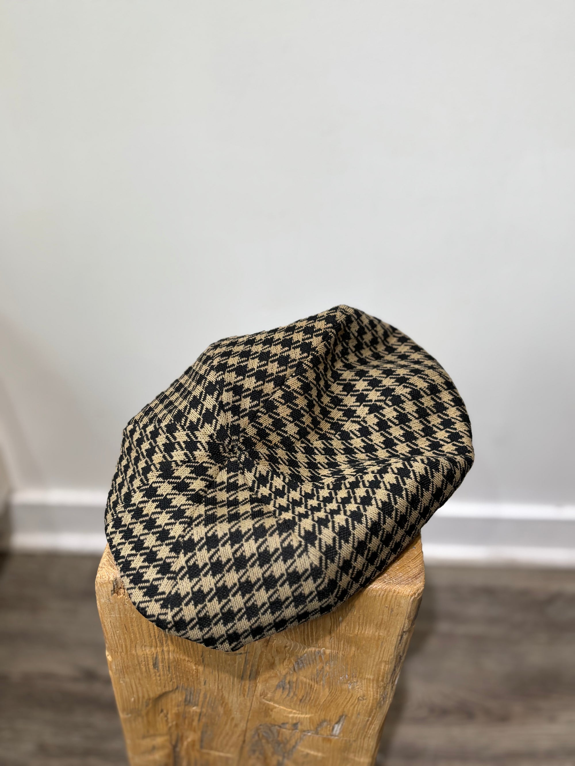 Gucci Houndstooth Beret Black/Brown , 58/L