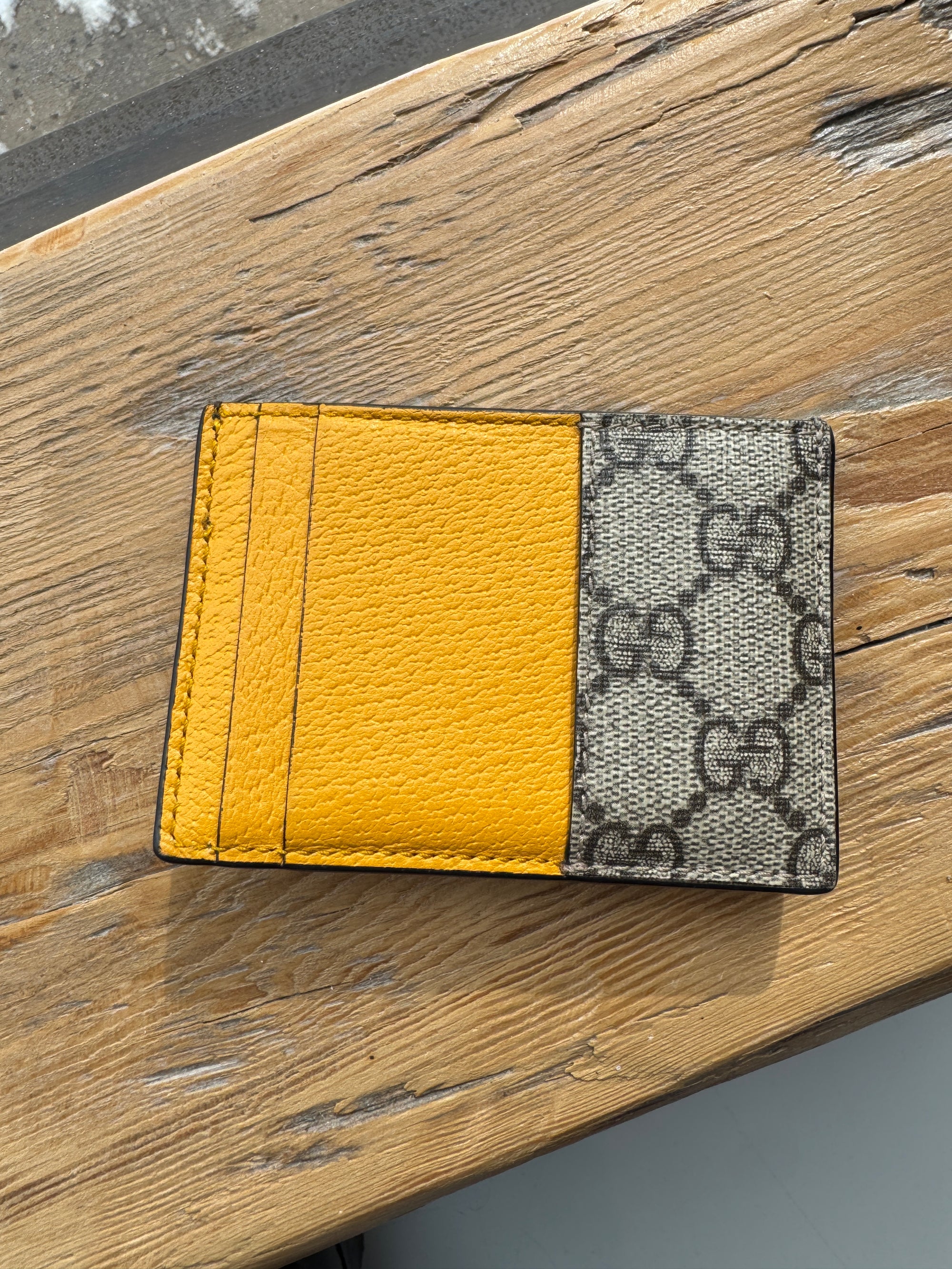 Gucci Neo Vintage Supreme Card Holder, Beige/Yellow