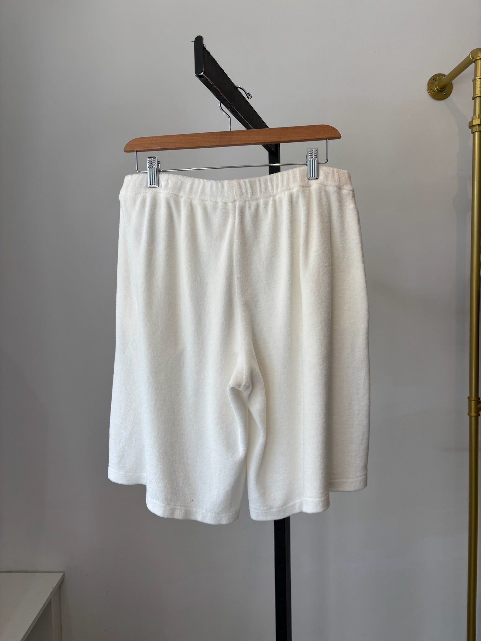 Prada terry bermuda logo plaque shorts, White, Medium