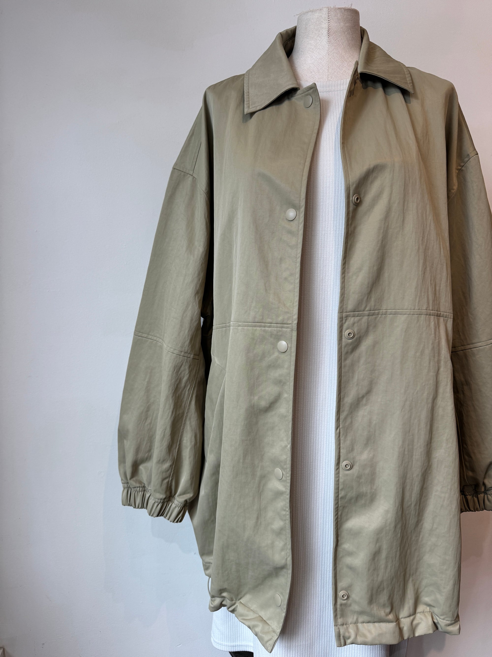 Lululemon Oversized Fit Coaches Jackets Sage Green, L