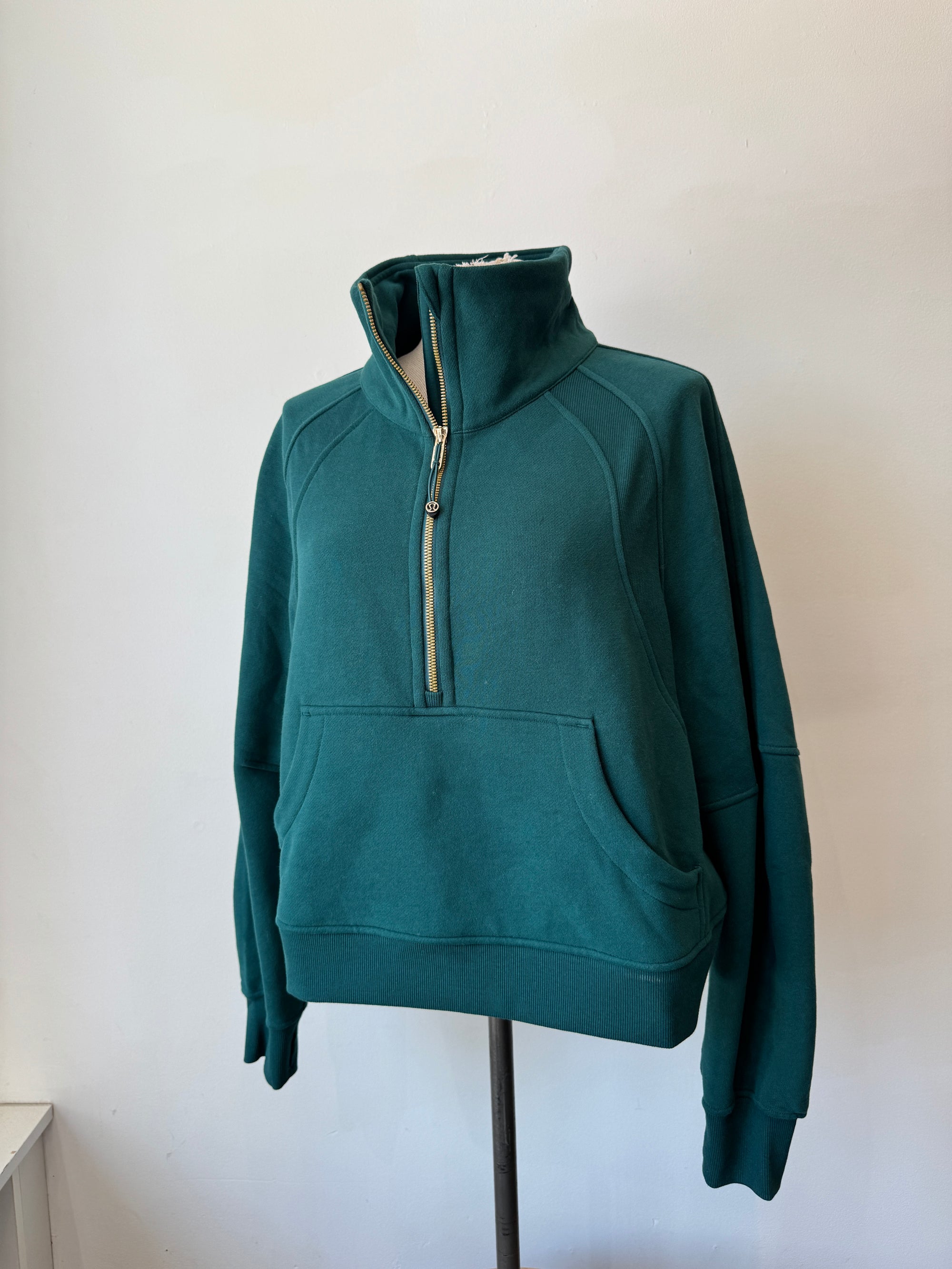 Lululemon 1/4 Zip Scuba Sweater Green, M/L