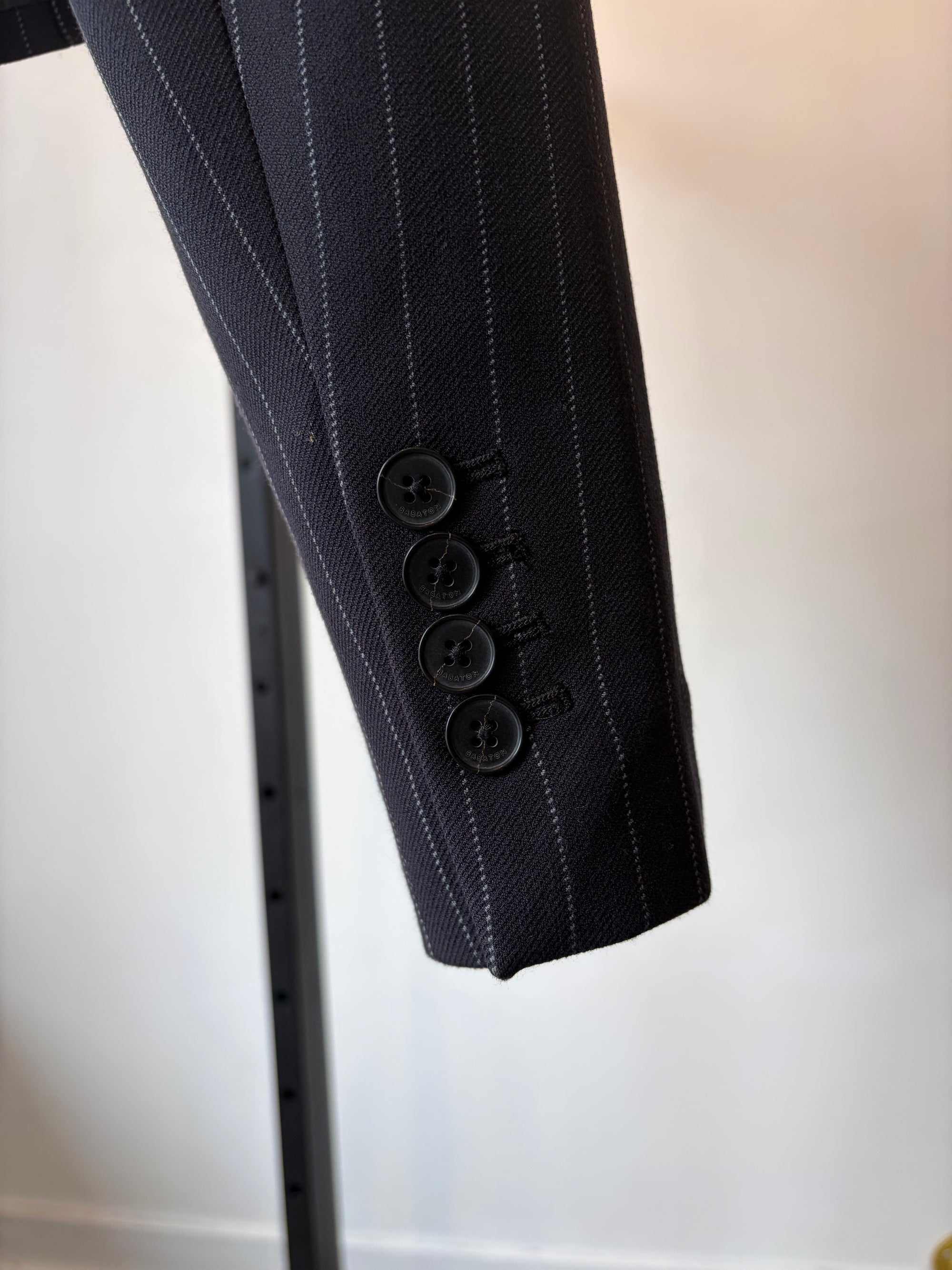 Babaton, Cropped Blazer Navy and White, Medium