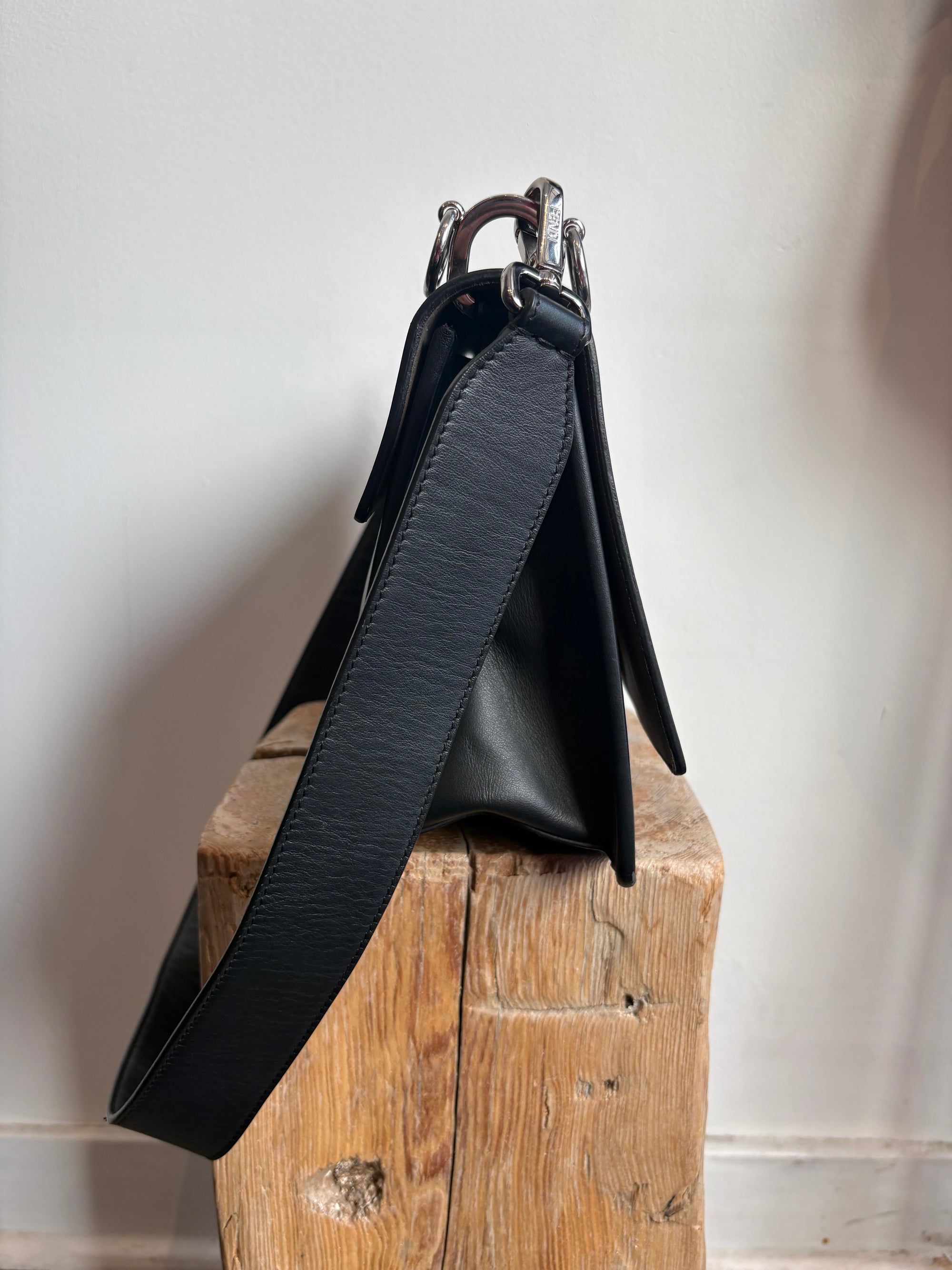 Fendi Kan F Shoulder Bag Black