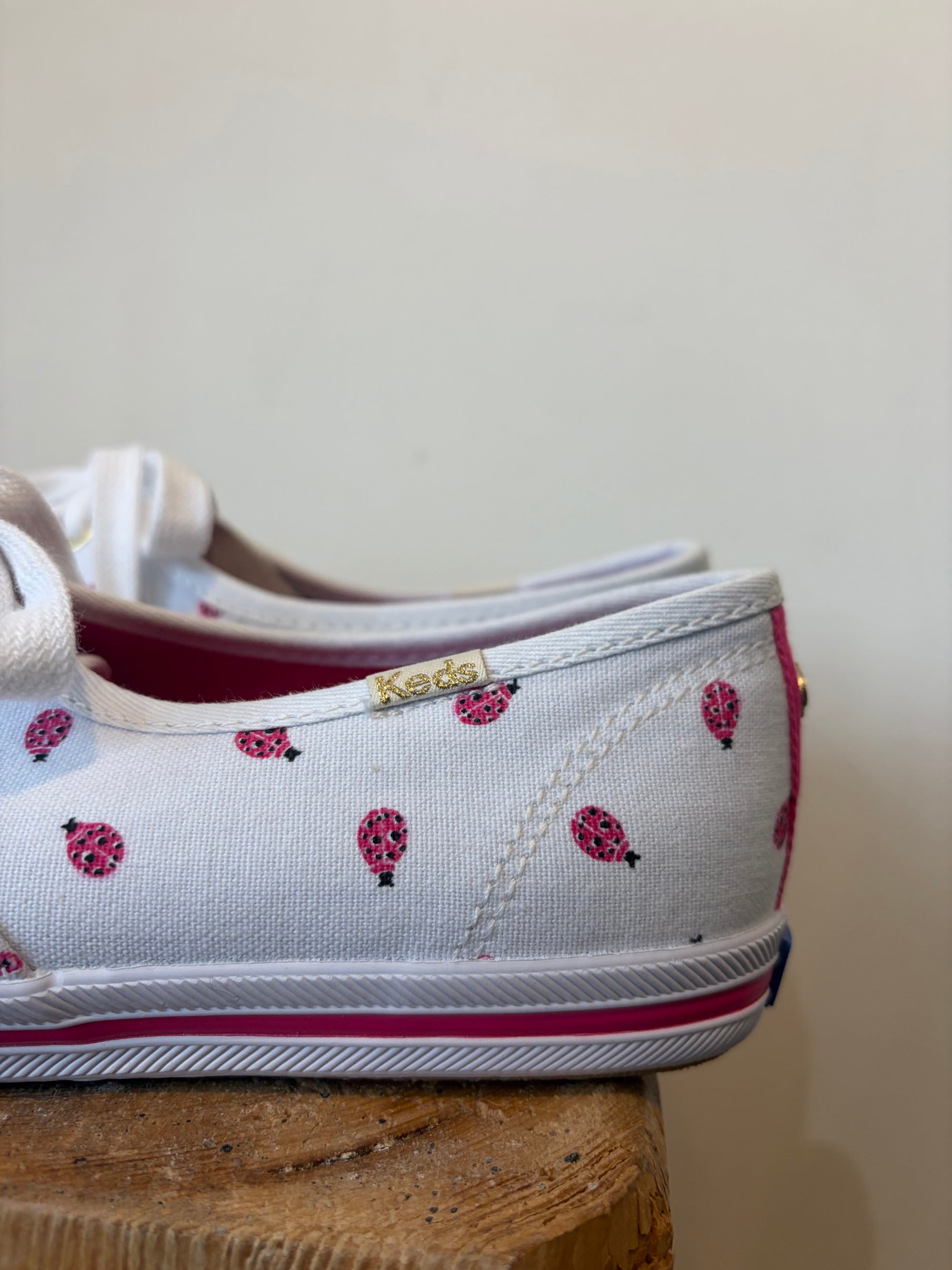 Keds x Kate Spade,White and Pink Ladybug Print, W8