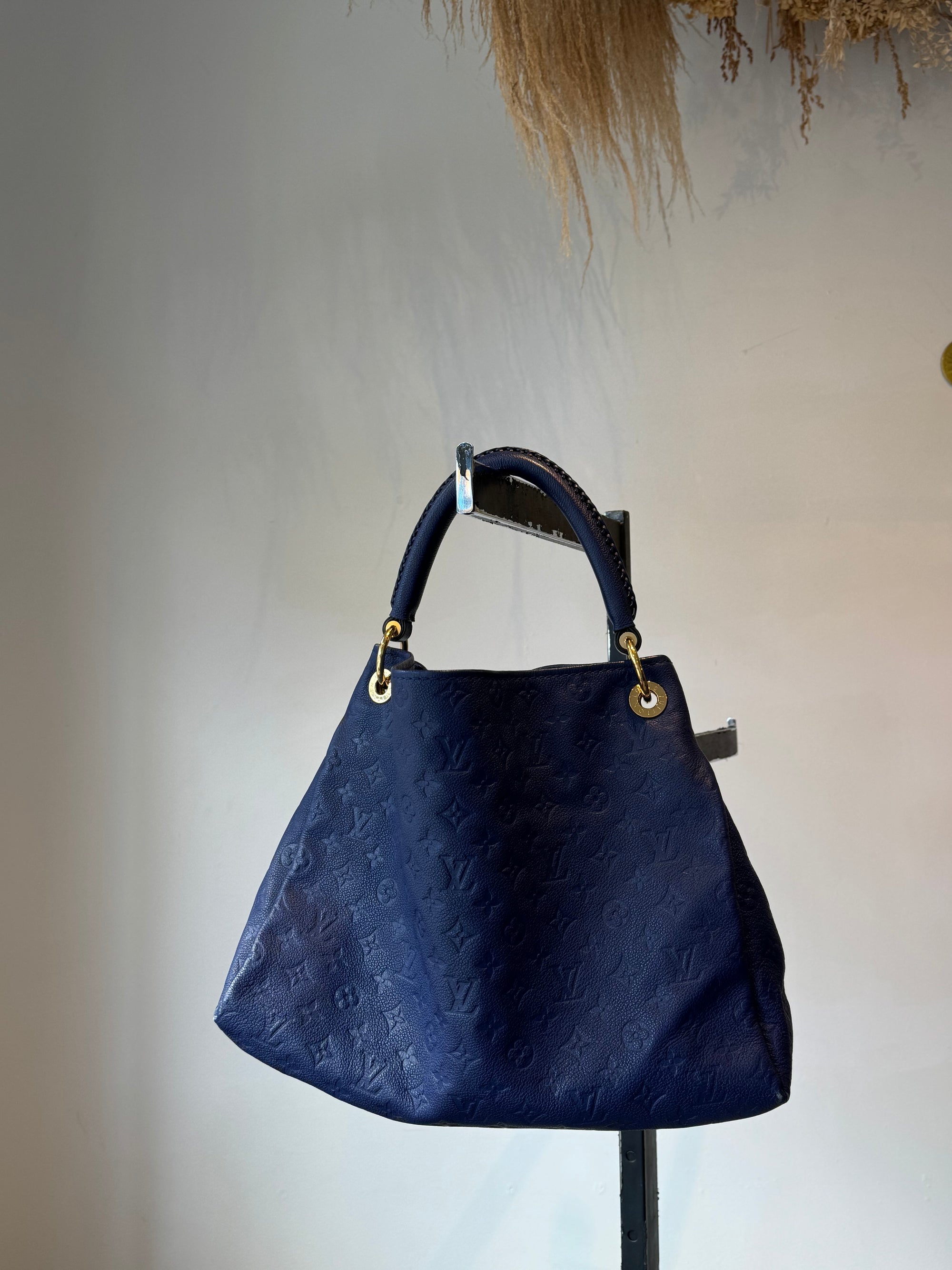 Louis Vuitton Artsy MM, Blue