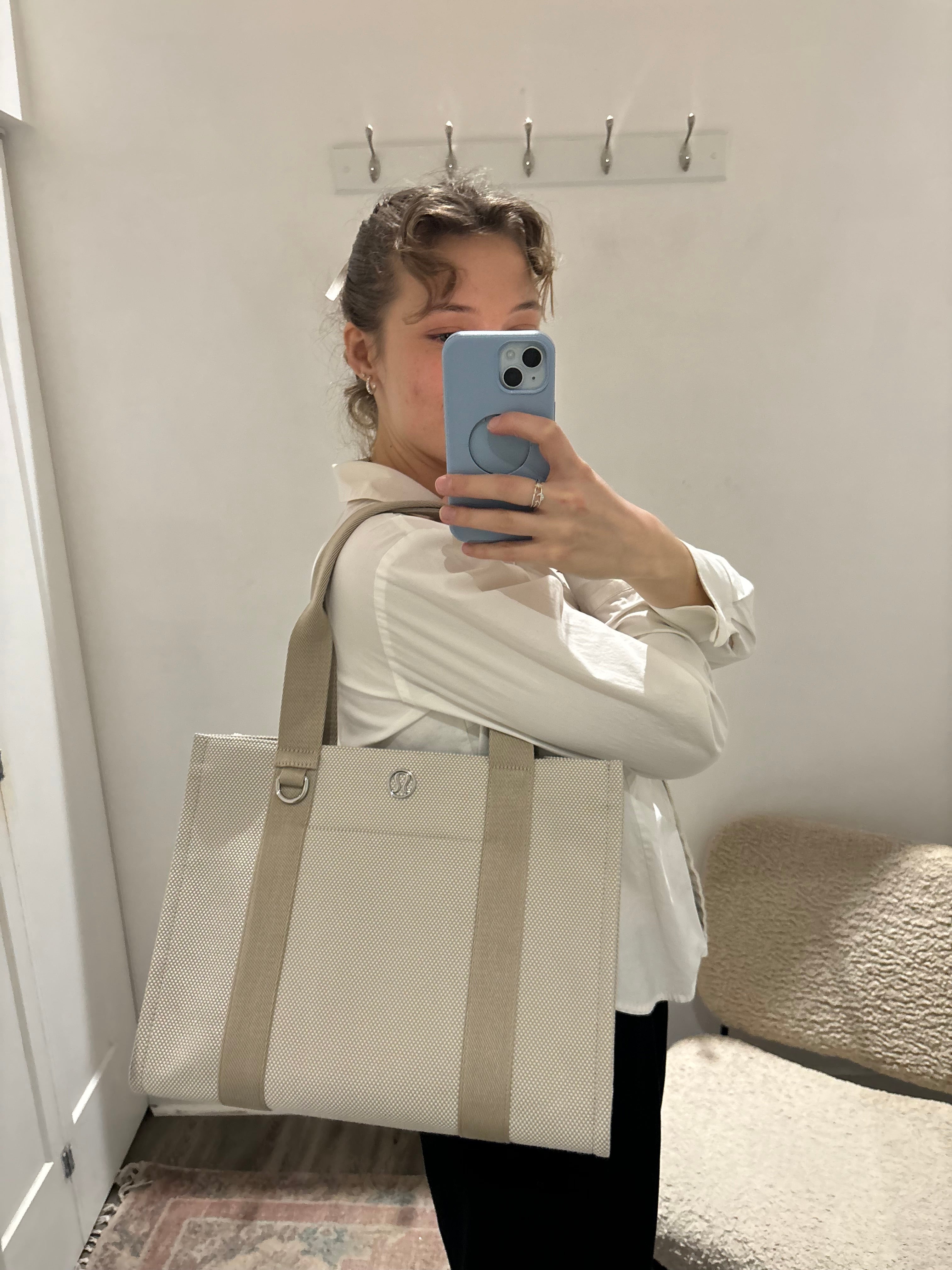 Lululemon Two-Tone Tote Bag, 10L Lululemon Two-Tone Tote Bag, 10L