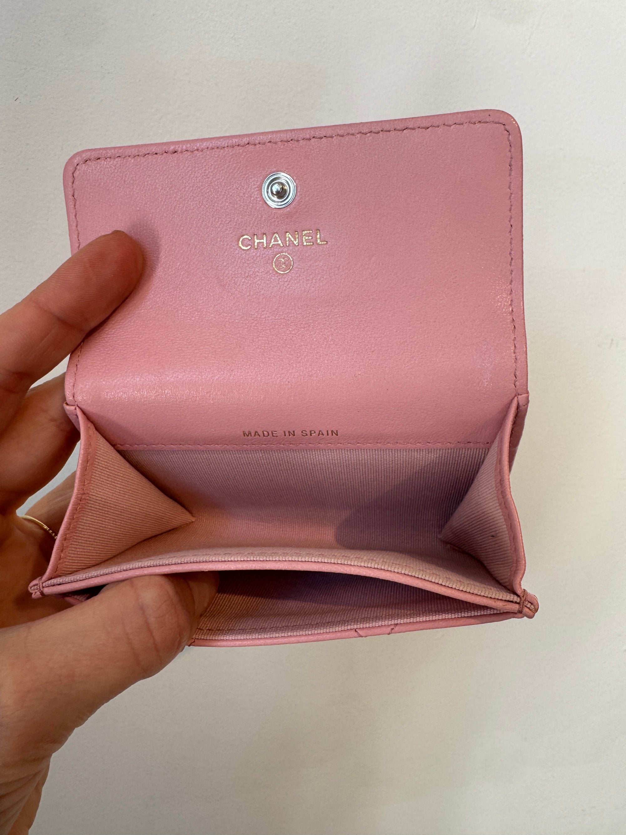 Chanel 19 Leather Chain CC Quilted Card Holder, Pink