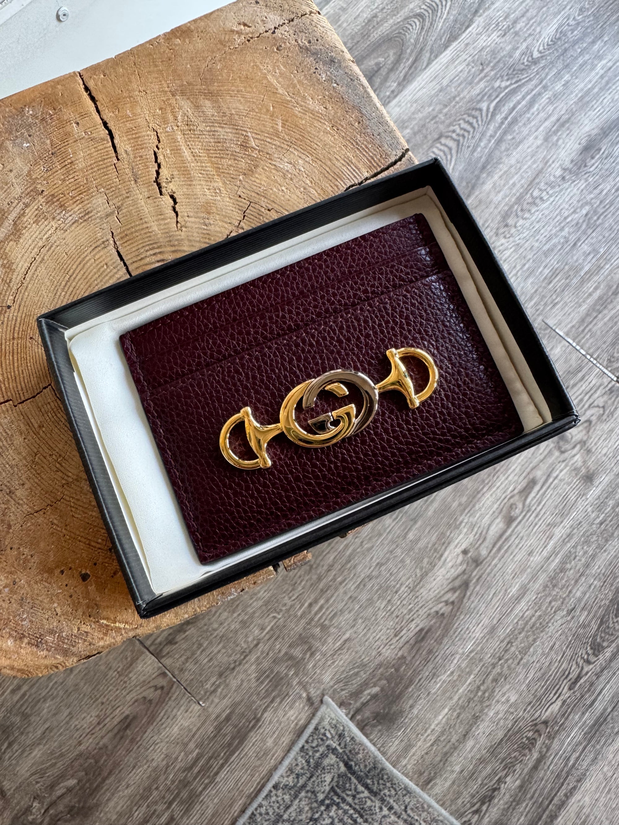 Gucci Zumi Pebbled Leather Cardholder, Burgundy