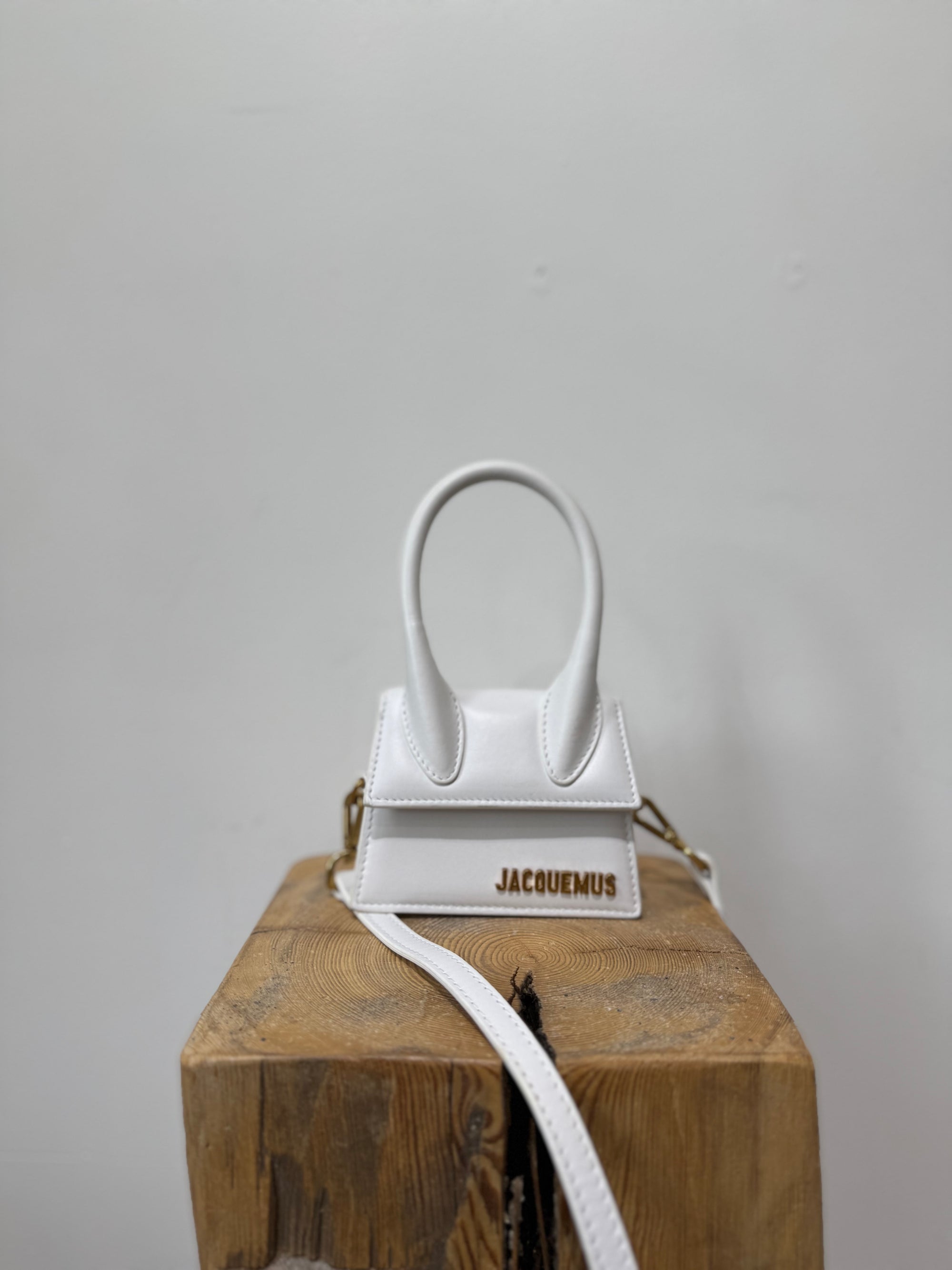 Jacquemus Le Chiquito White