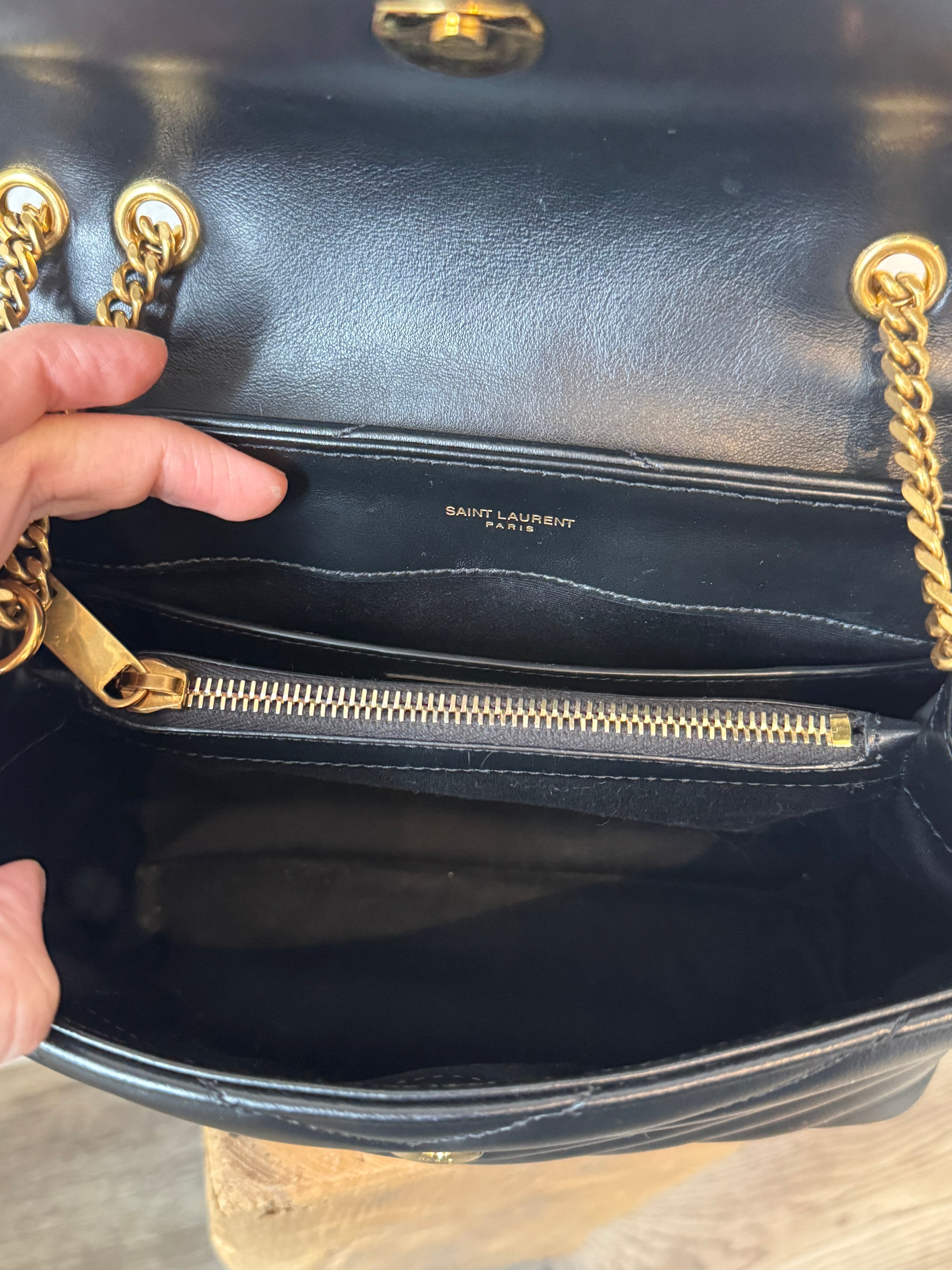 Saint Laurent Small Loulou Quilted Handbag Black