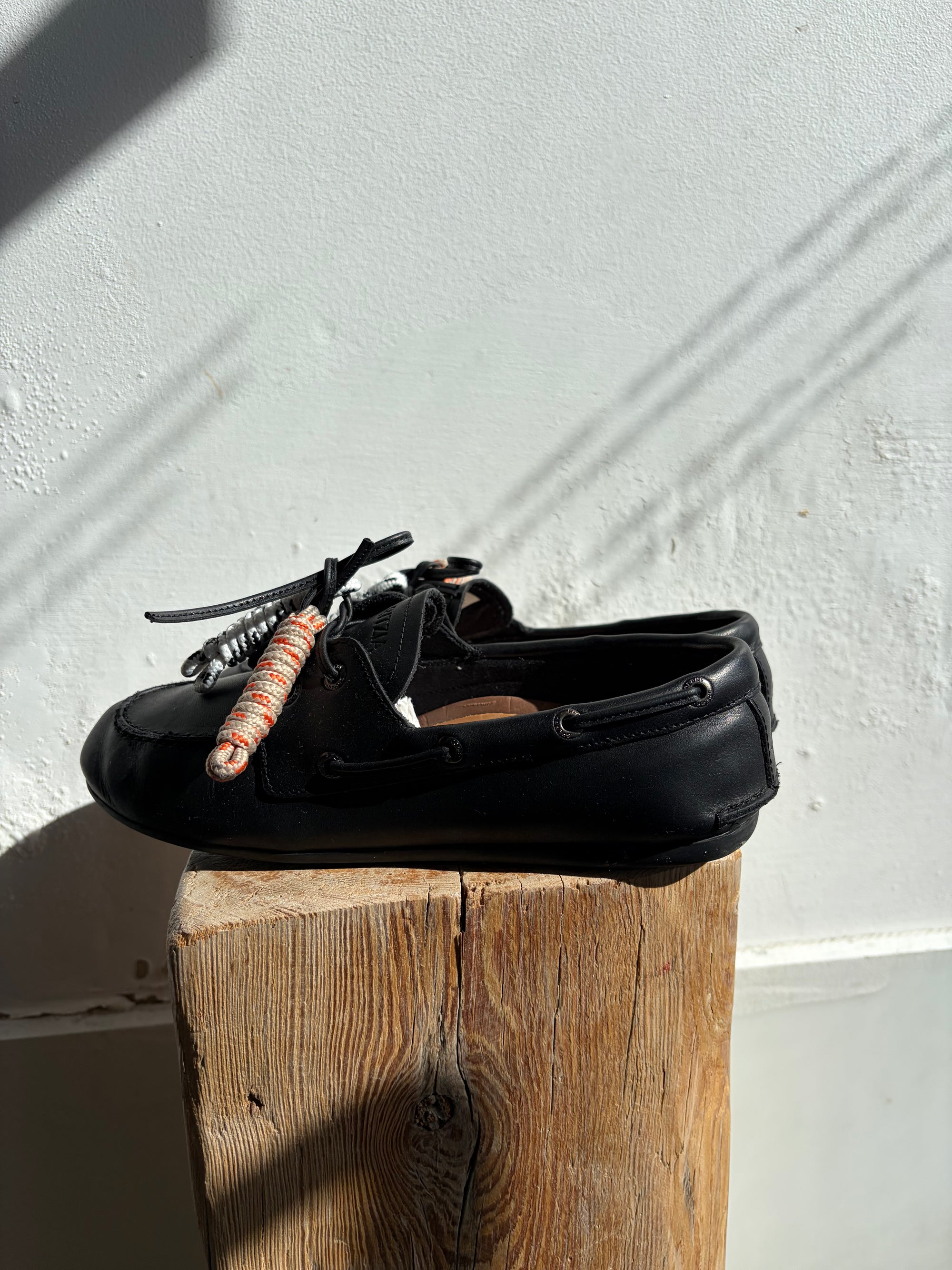 Aritzia x Sperry, AO boat shoes, Black, 6.5