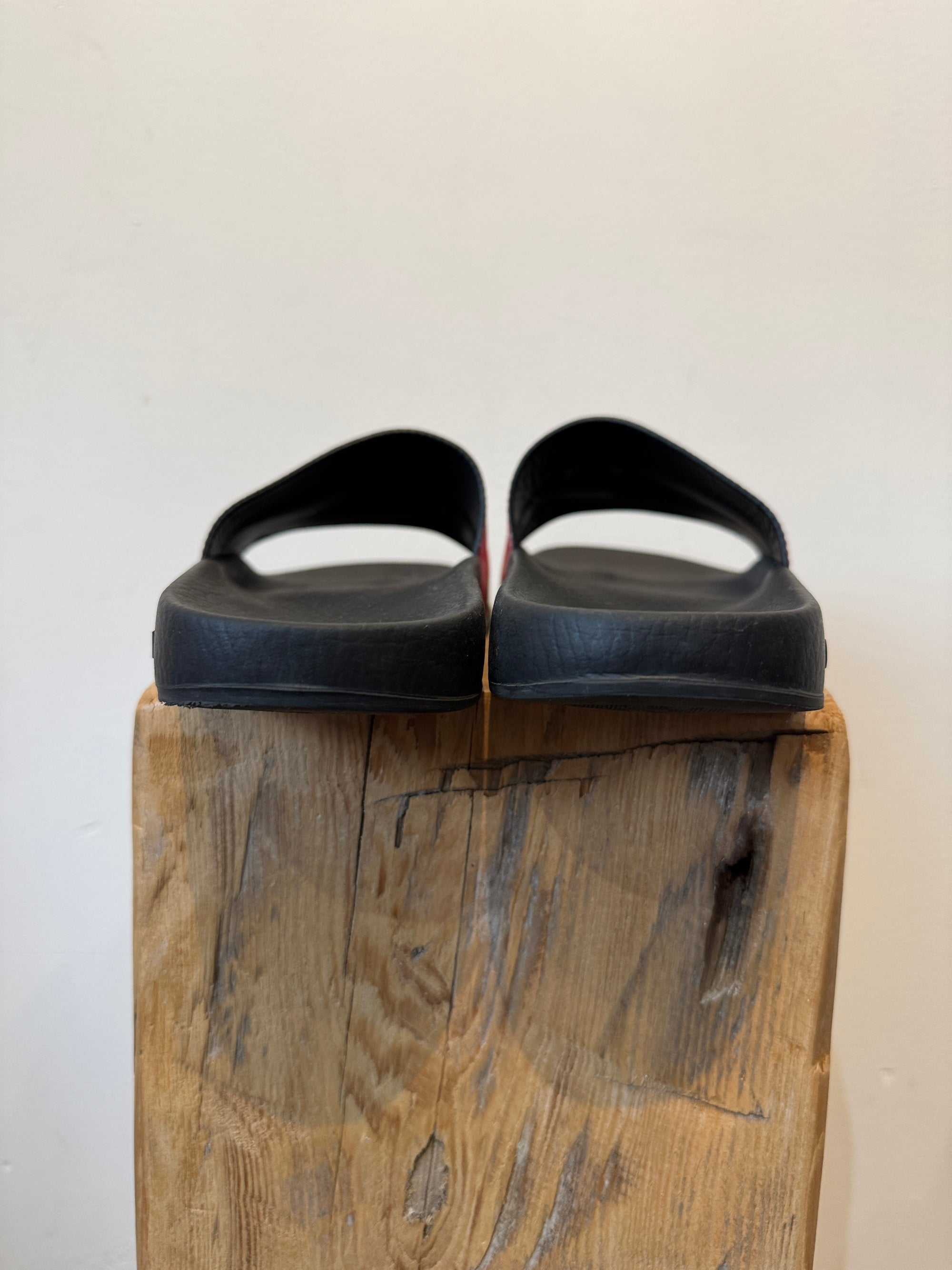 Gucci GG Blooms Pool Slides, Black, 37