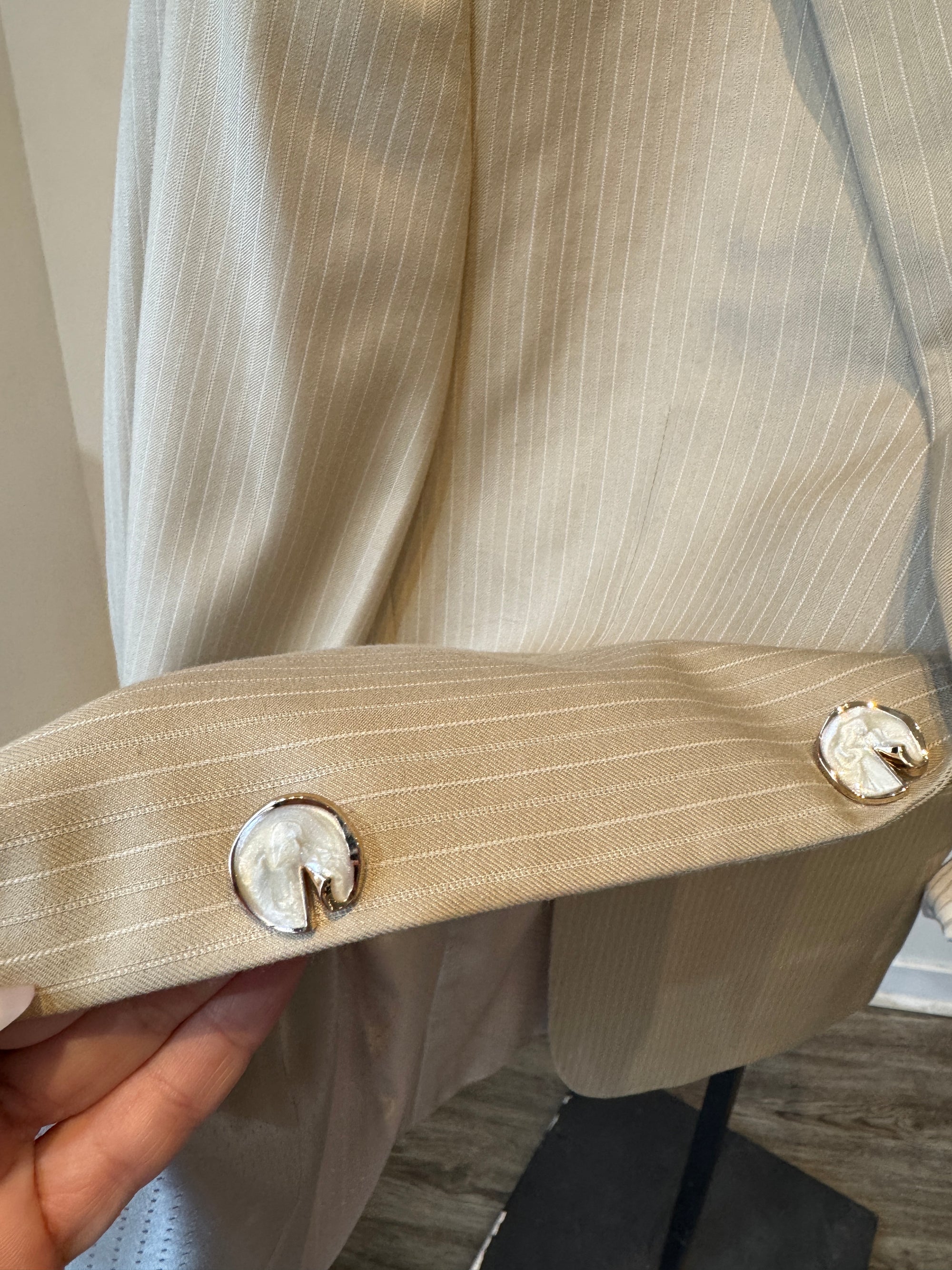 Lanfranco pinstripe blazer pearl buttons, Beige, Medium