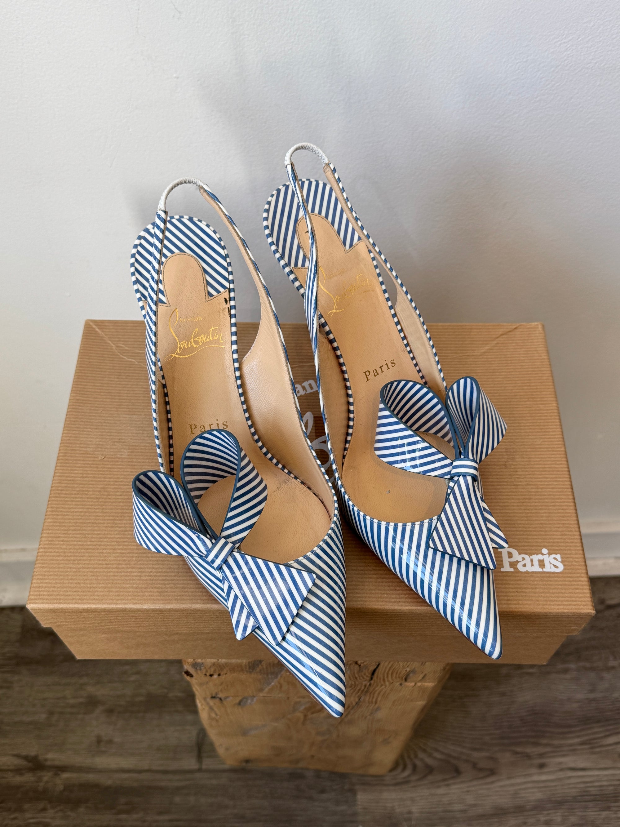 Christian Louboutin Clare Nodo 80 Pumps,  Blue White, 38