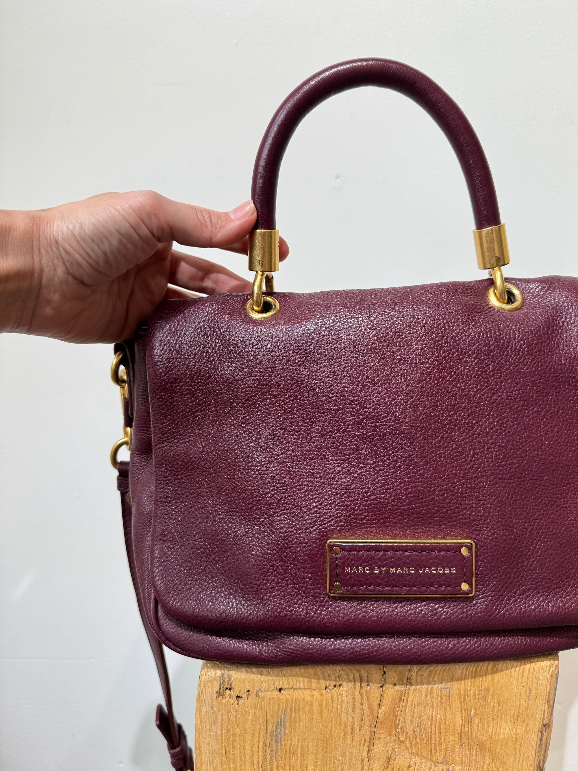 Marc by Marc Jacobs Top Handle Crossbody Handbags Burgundy