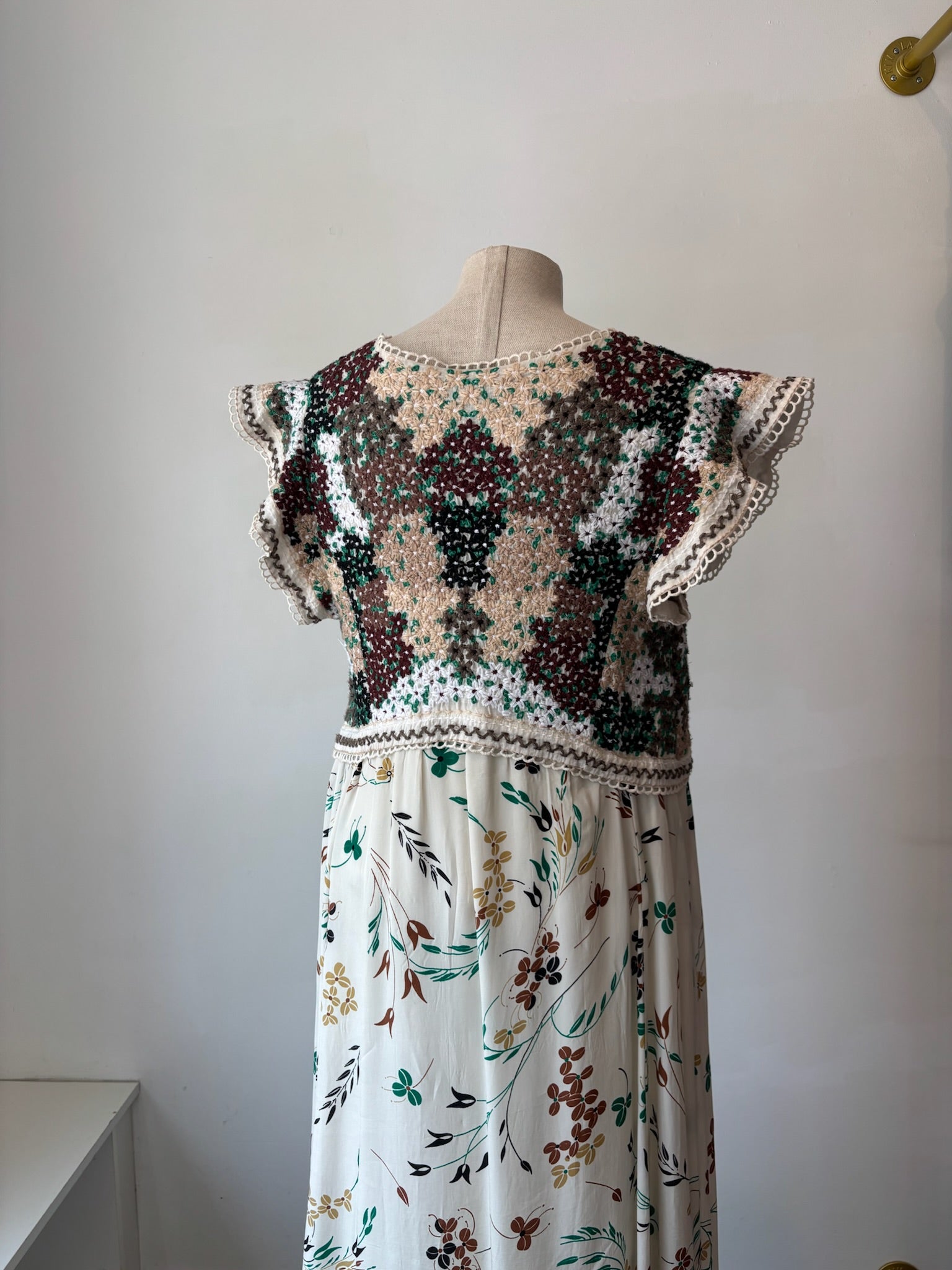 Anthropologie crochet top floral maxi dress, Cream, Large