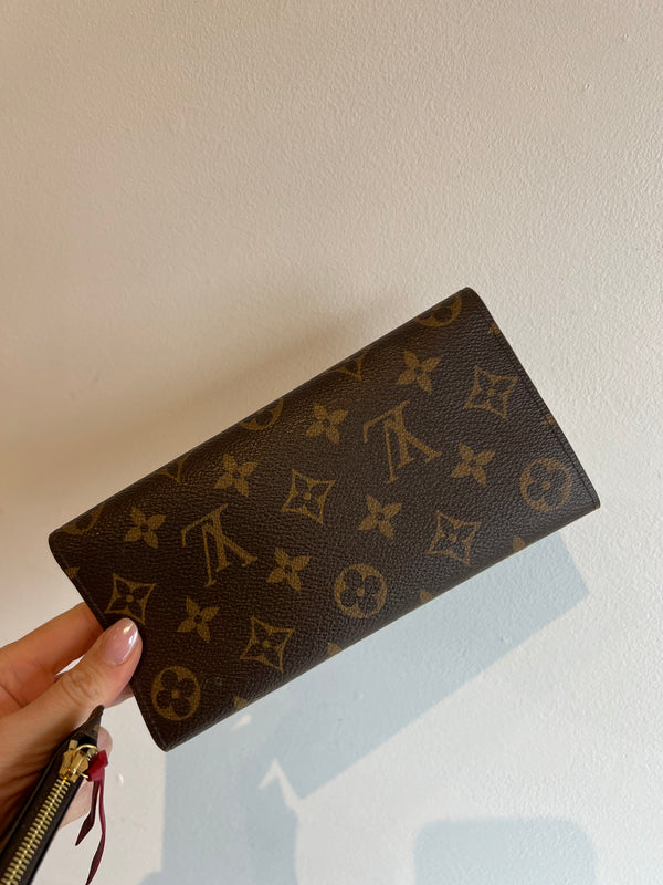 Louis Vuitton Josephine Wallet Poppy - The Recollective