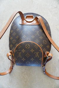 WHAT 2 WEAR of SWFL - Just in…. VTG Louis Vuitton Ellipse Backpack
